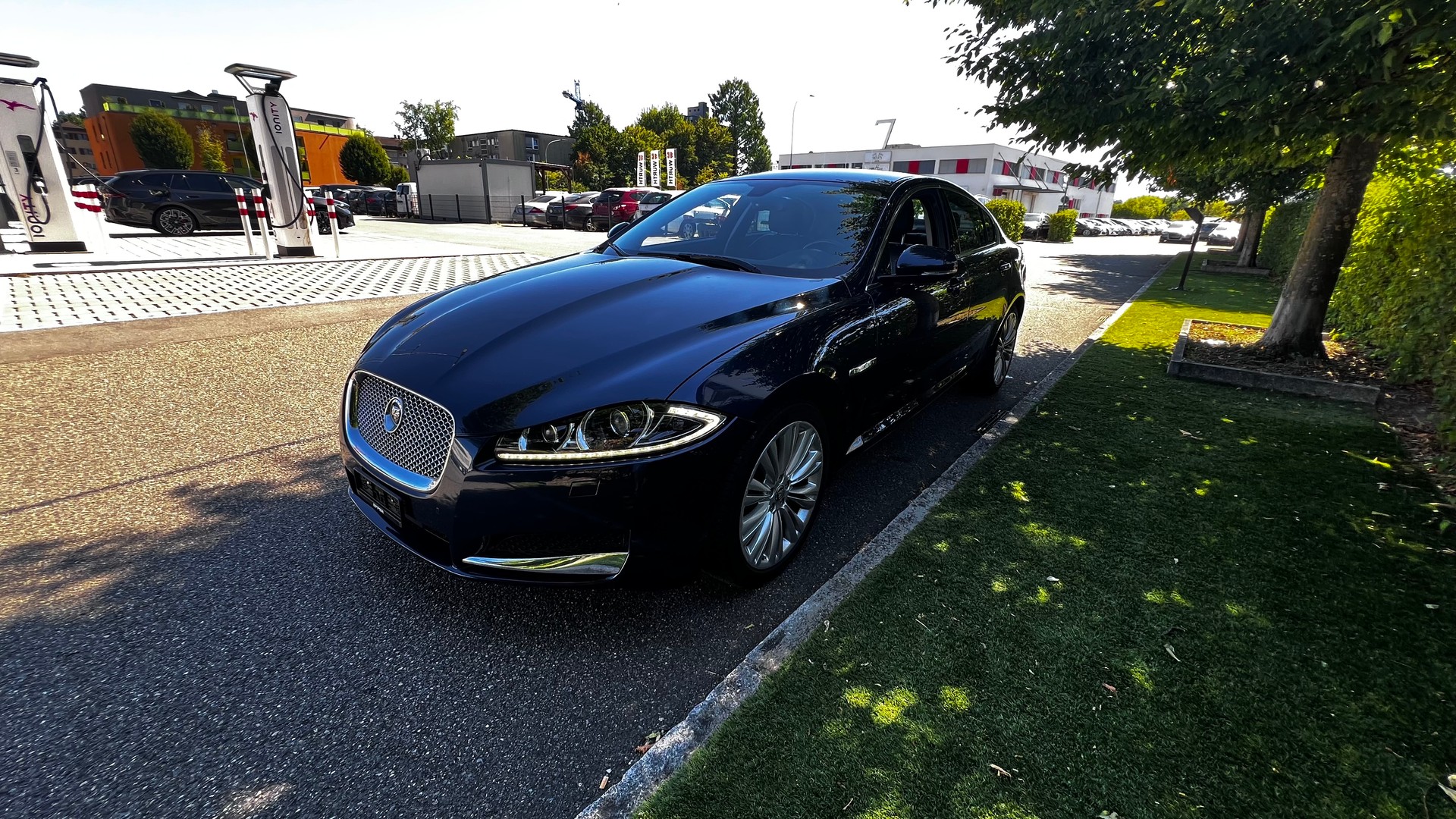 JAGUAR XF 3.0 V6 S/C 4x4-image-1