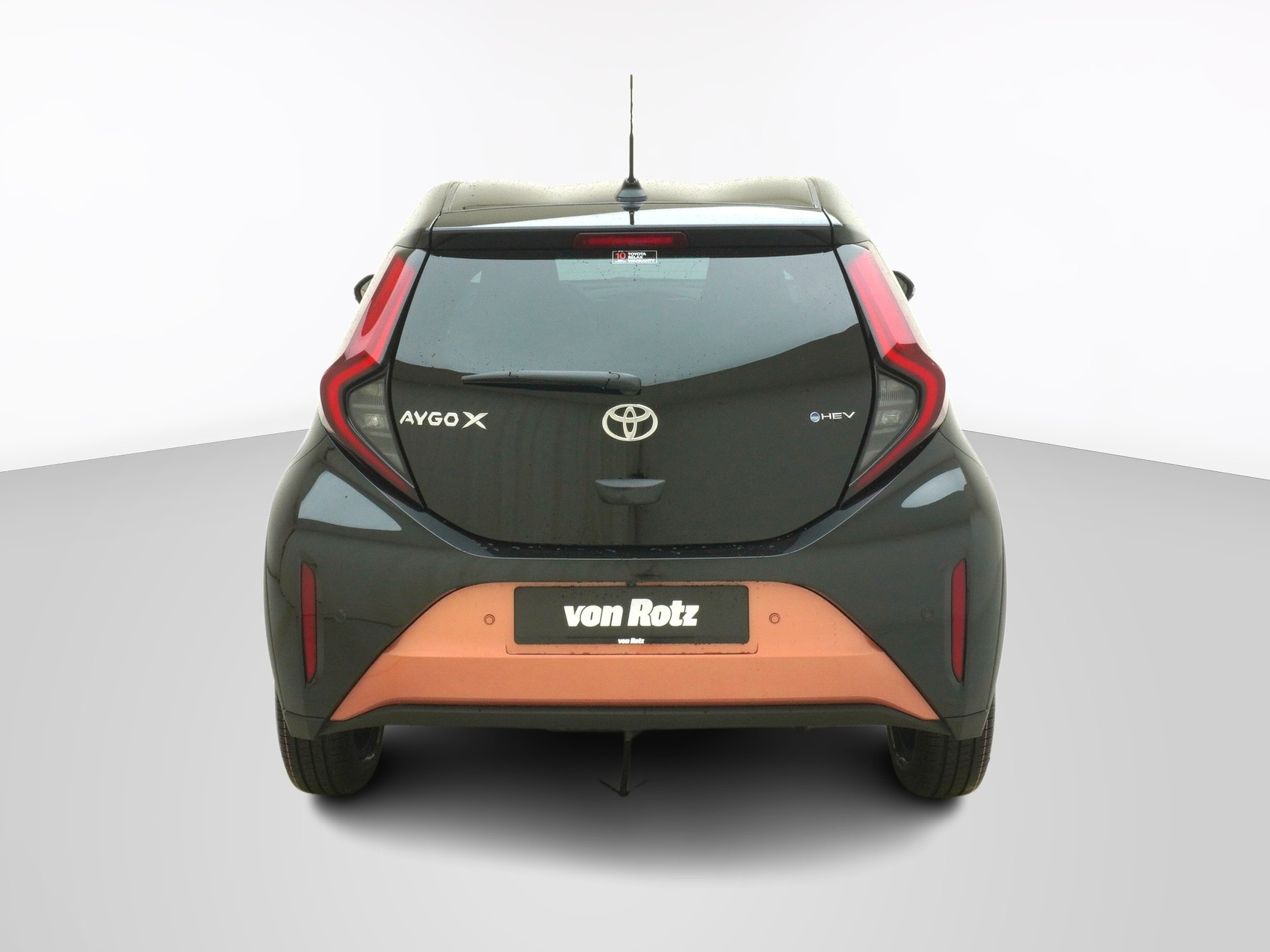 TOYOTA Aygo X 1.5 VVT-i HSD Trend-showroom-element-2