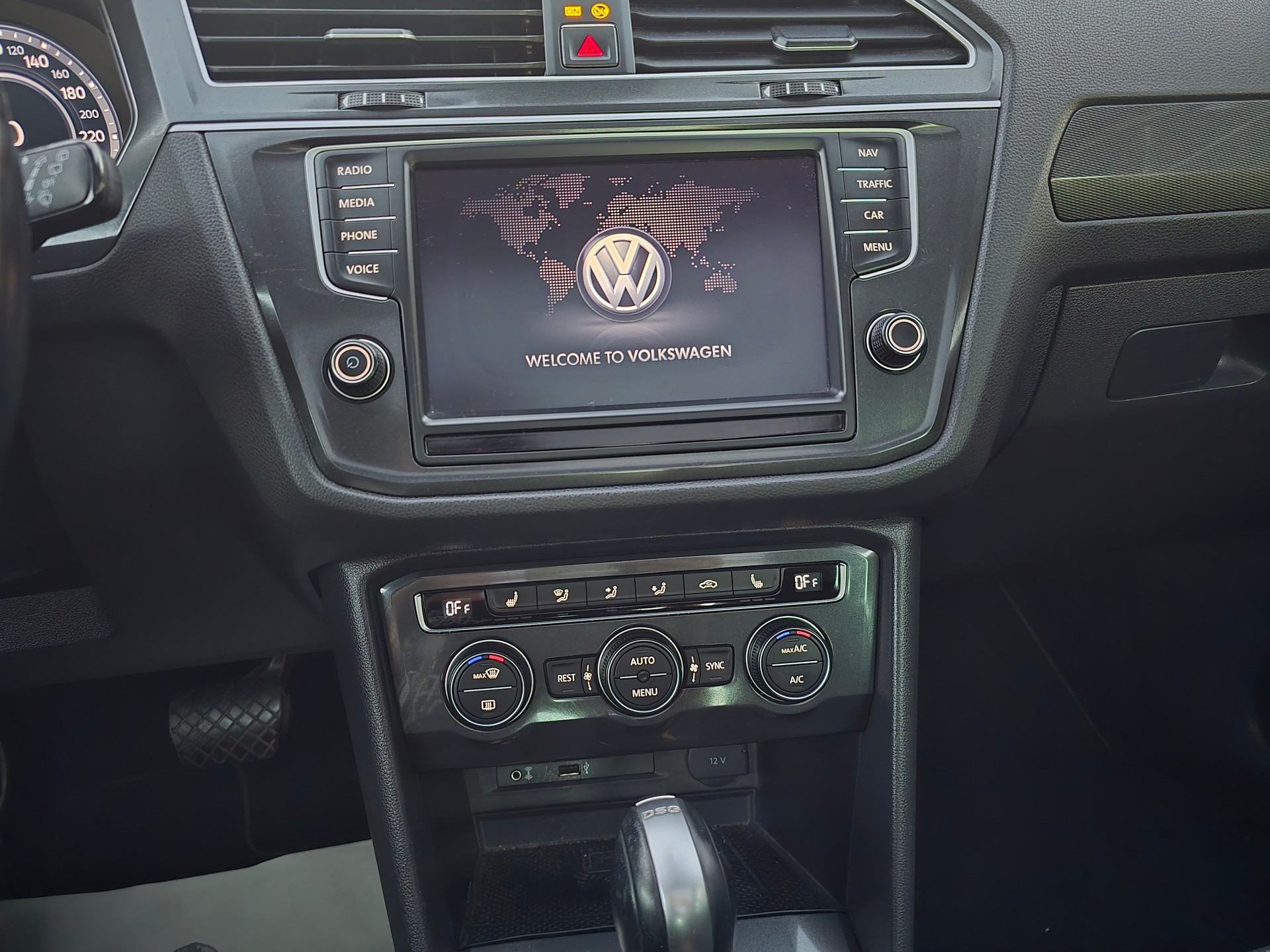 VW Tiguan 2.0 TDI SCR Highline 4Motion DSG-image-20