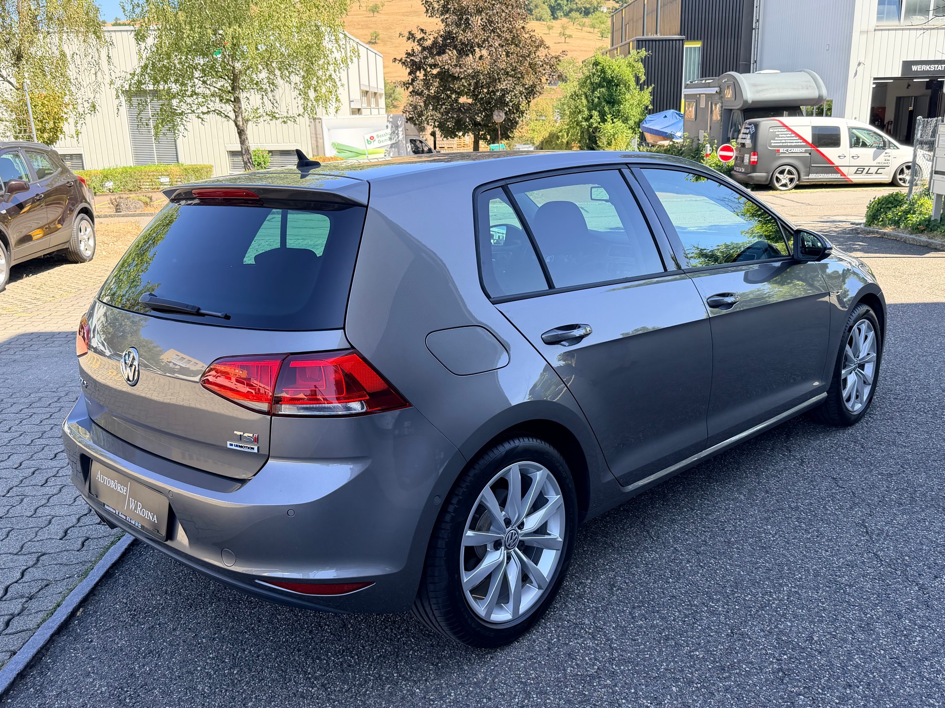 VW Golf 1.4 TSI Lounge DSG-showroom-element-2