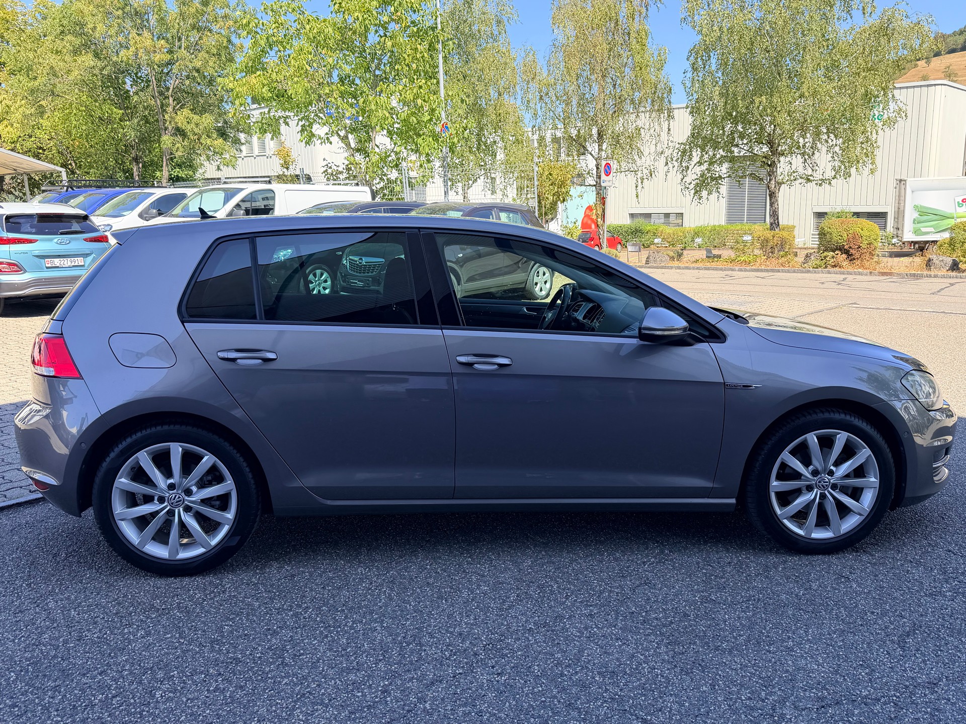 VW Golf 1.4 TSI Lounge DSG-showroom-element-1
