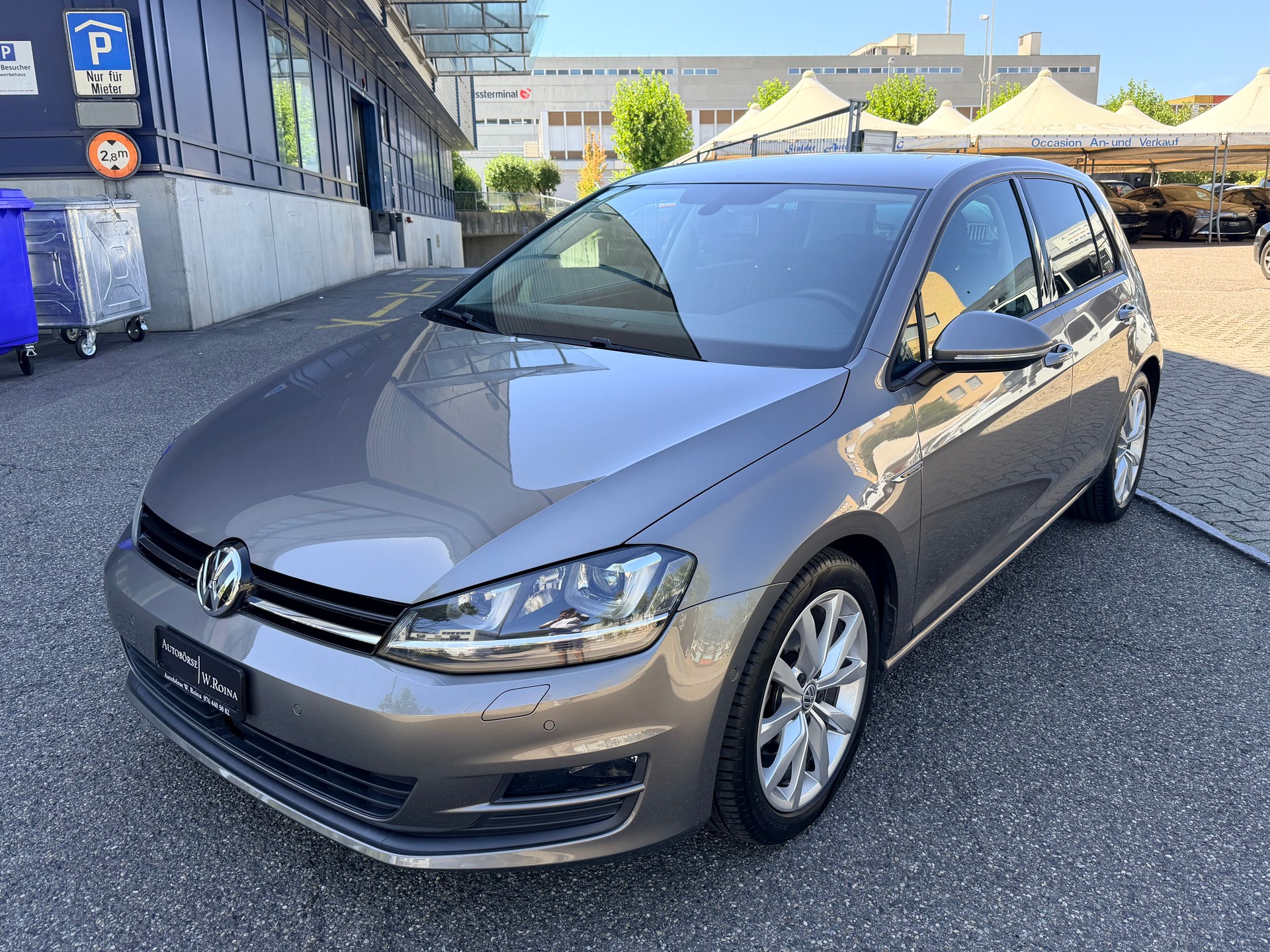 VW Golf 1.4 TSI Lounge DSG-image-6