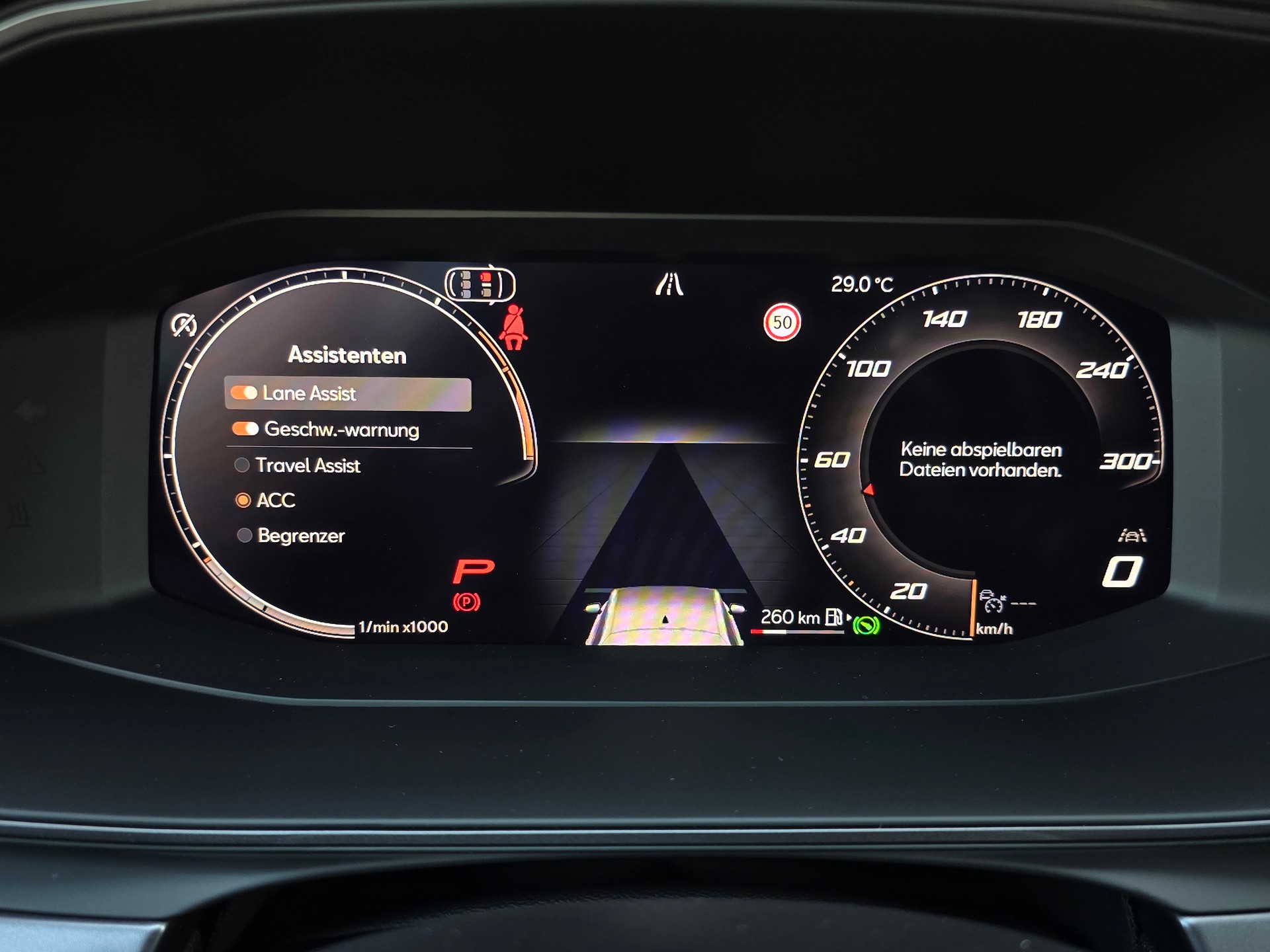 CUPRA LEON 2.0 TSI VZ DSG-image-18