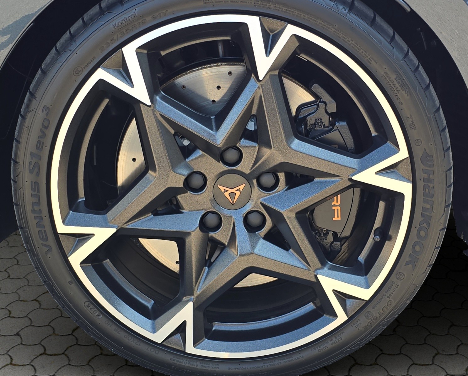 CUPRA LEON 2.0 TSI VZ DSG-image-8