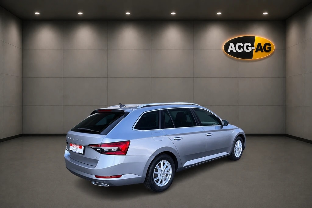 SKODA Superb Combi 2.0 TDi L&K 4x4 DSG ** Voll-Leder ** Gr-Navi ** RF-Kamera ** Abstandsregelsysteme ** Sitzmemory ** MFK 21.01.2026-image-7