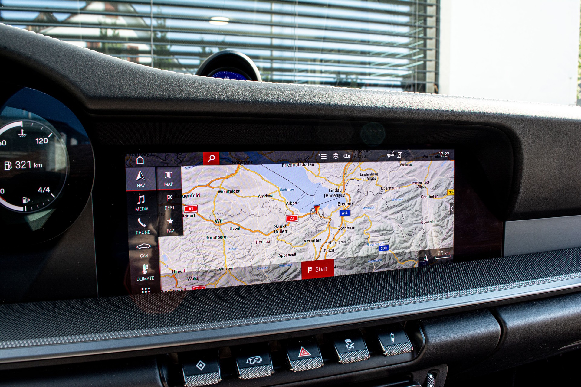 PORSCHE 911 Carrera 4S Cabriolet PDK-image-26