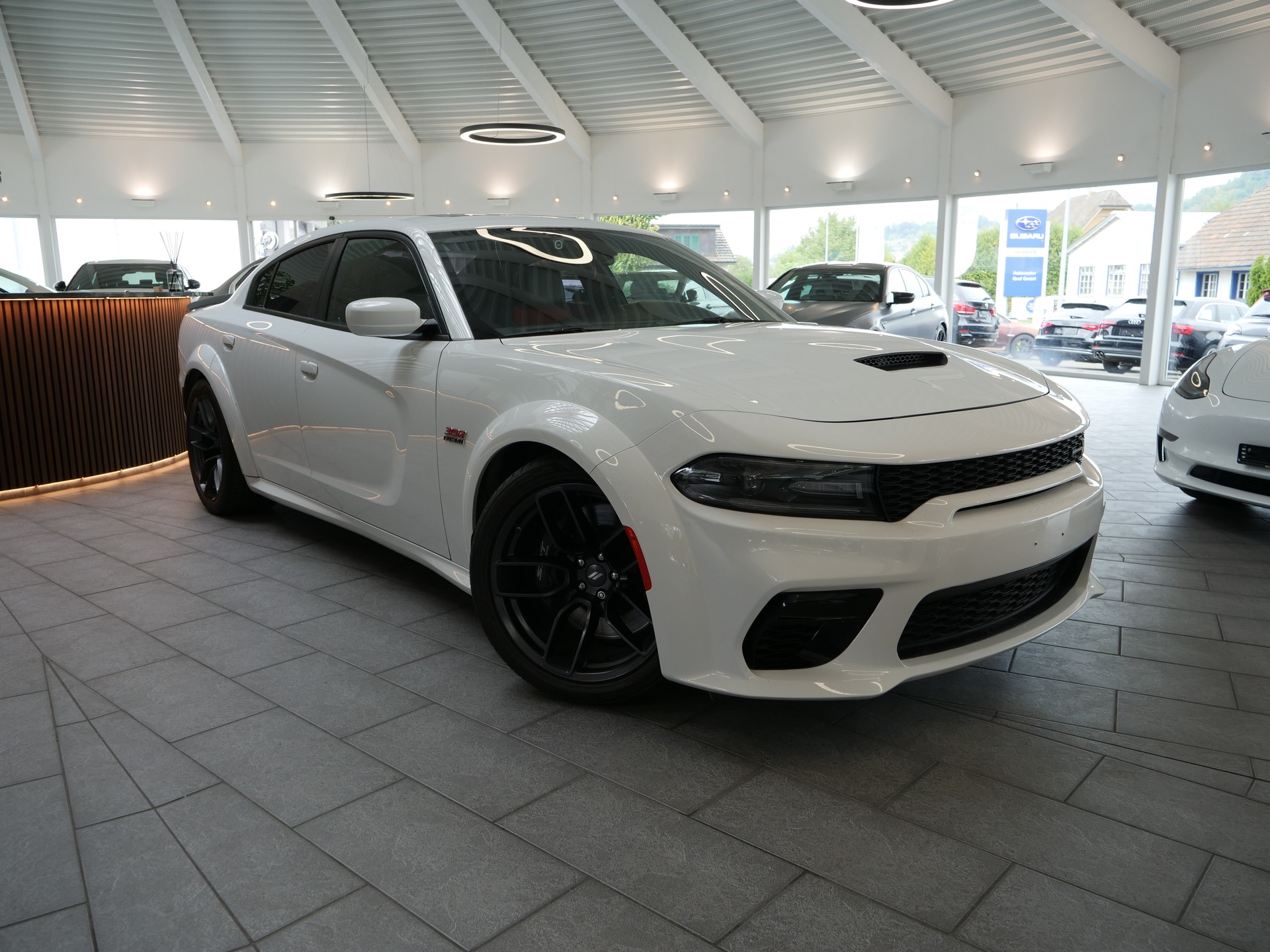DODGE Scat Pack WIDEBODY-showroom-element-2