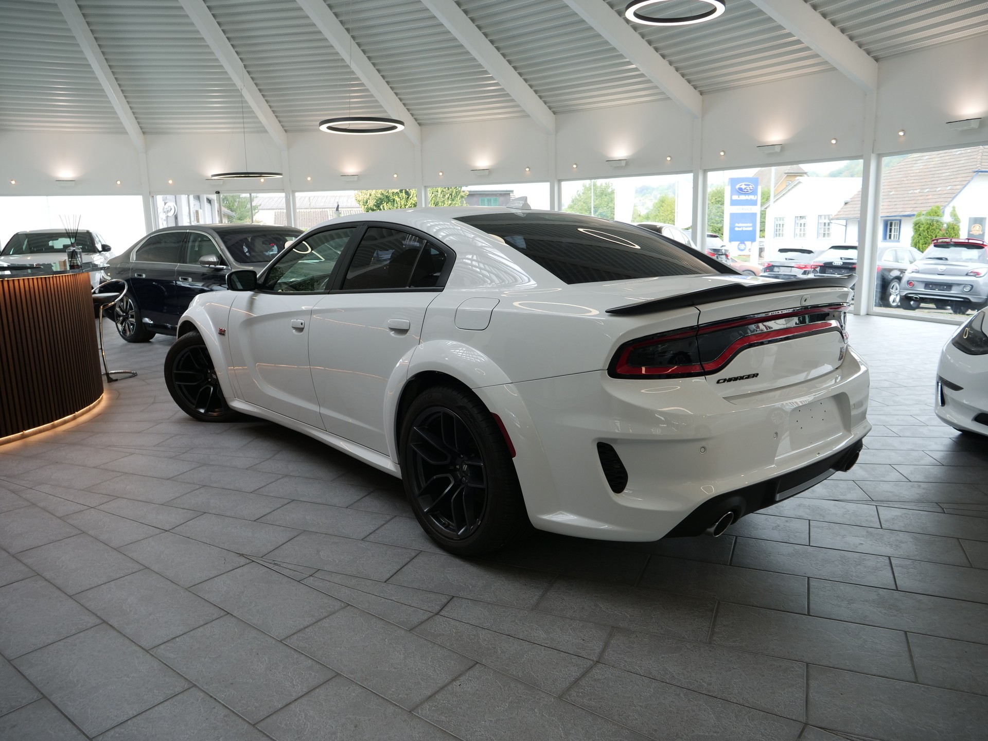 DODGE Scat Pack WIDEBODY-showroom-element-3