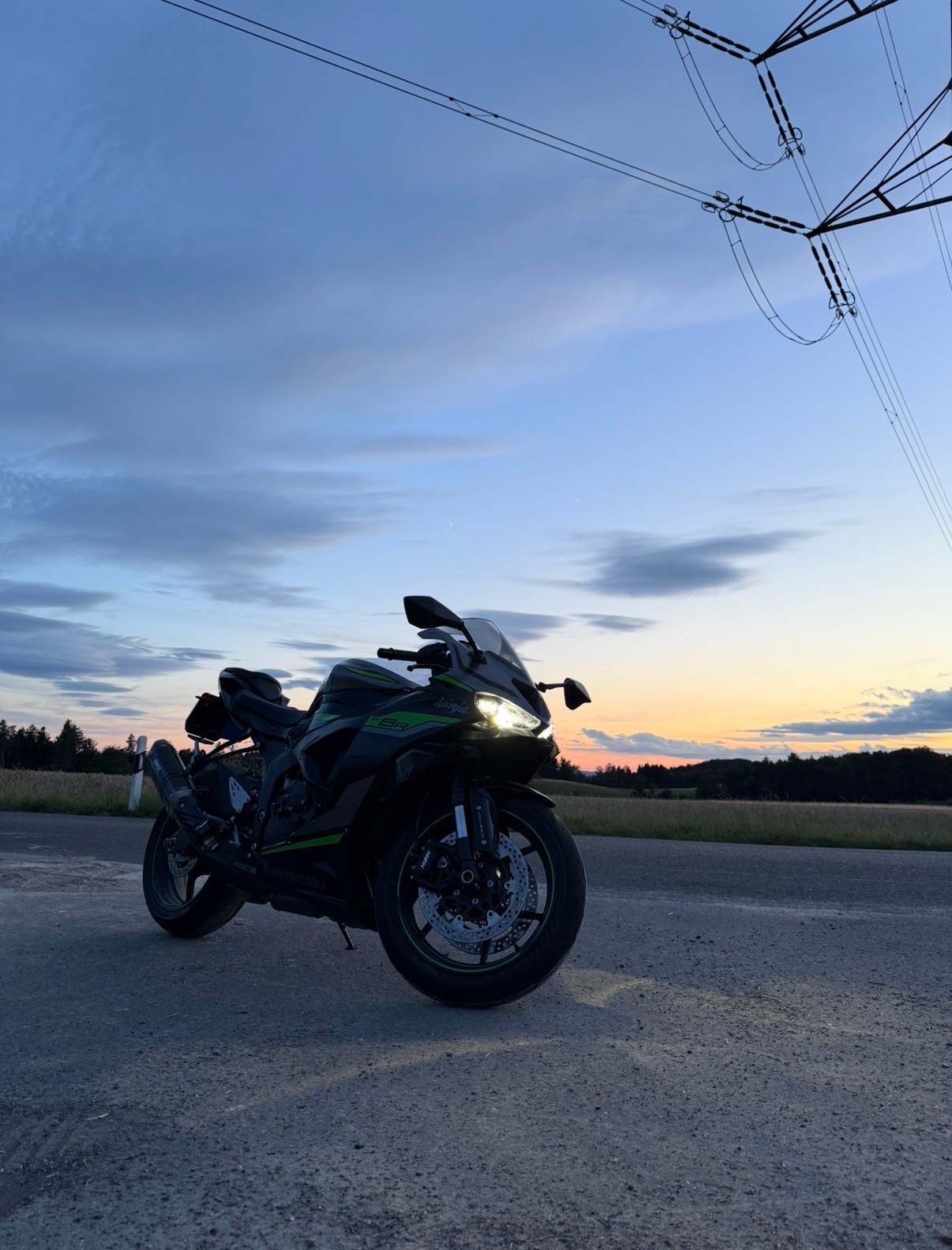 KAWASAKI ZX-image-1
