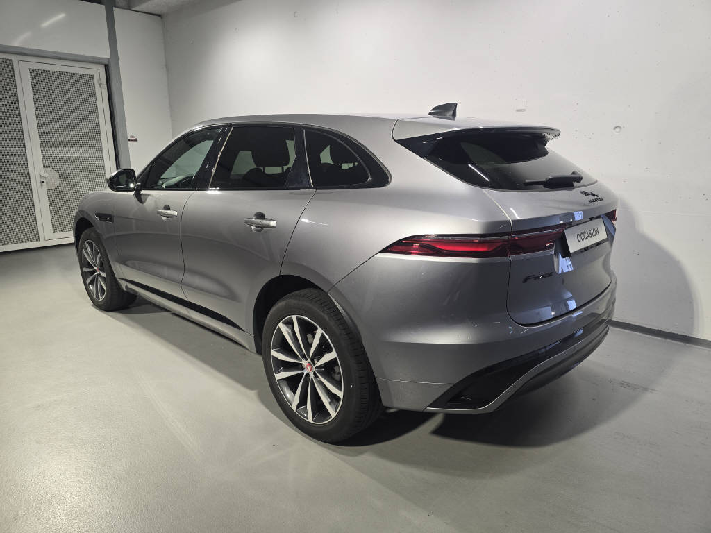 JAGUAR F-Pace 2.0 I4 250 R-Dynamic SE AWD-showroom-element-3