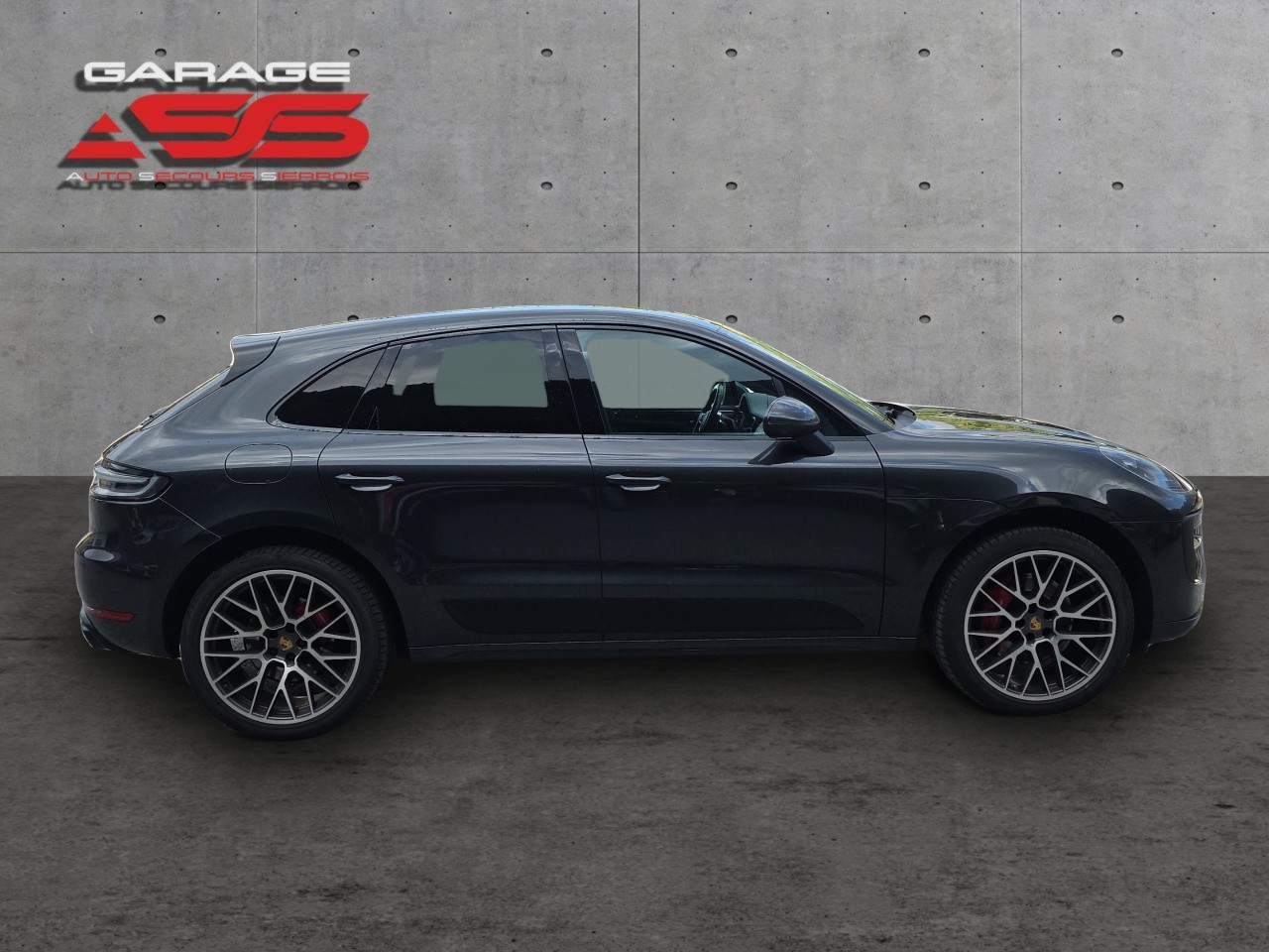 PORSCHE Macan GTS PDK-image-5