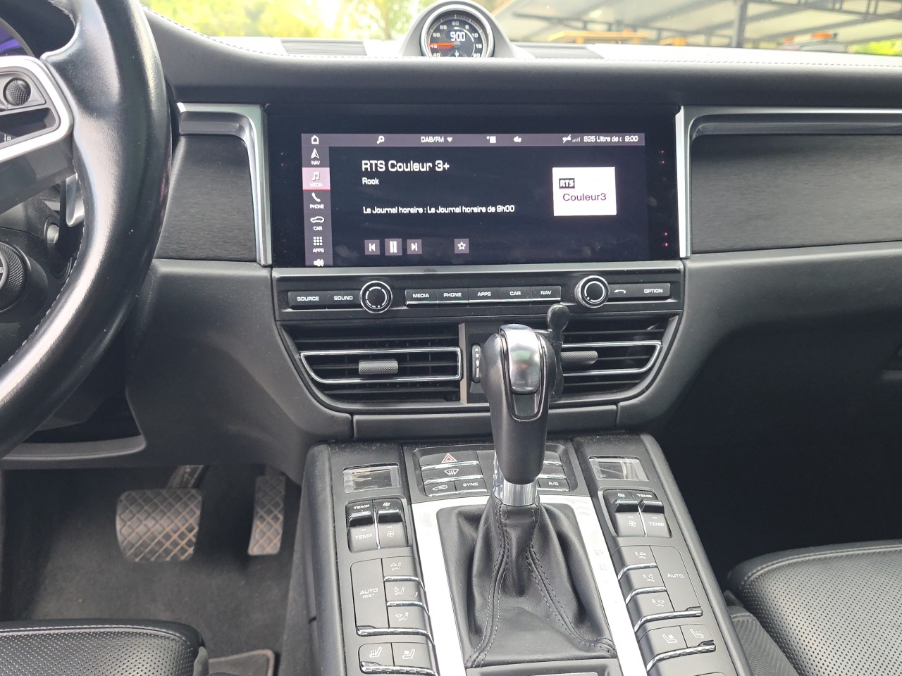 PORSCHE Macan GTS PDK-image-14
