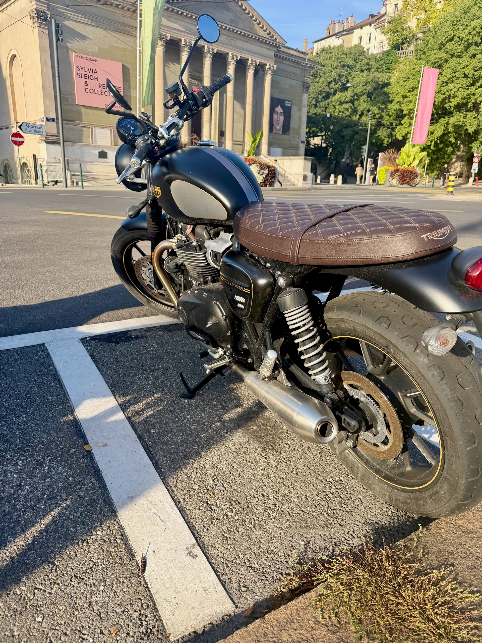 TRIUMPH Street Twin 900-image-4