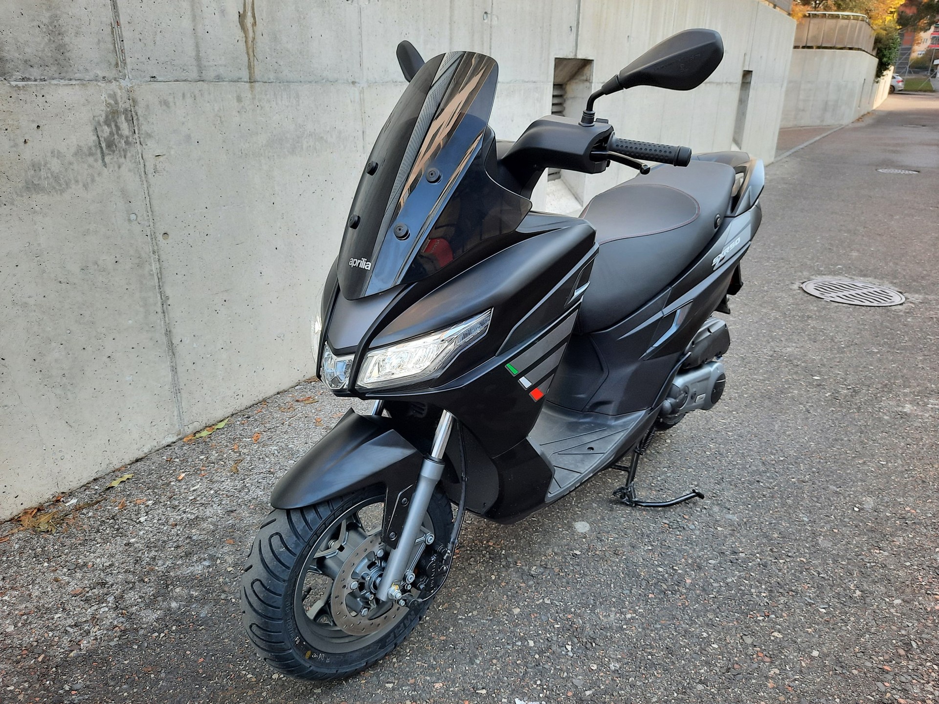 APRILIA SXR 50 (45kM/h)