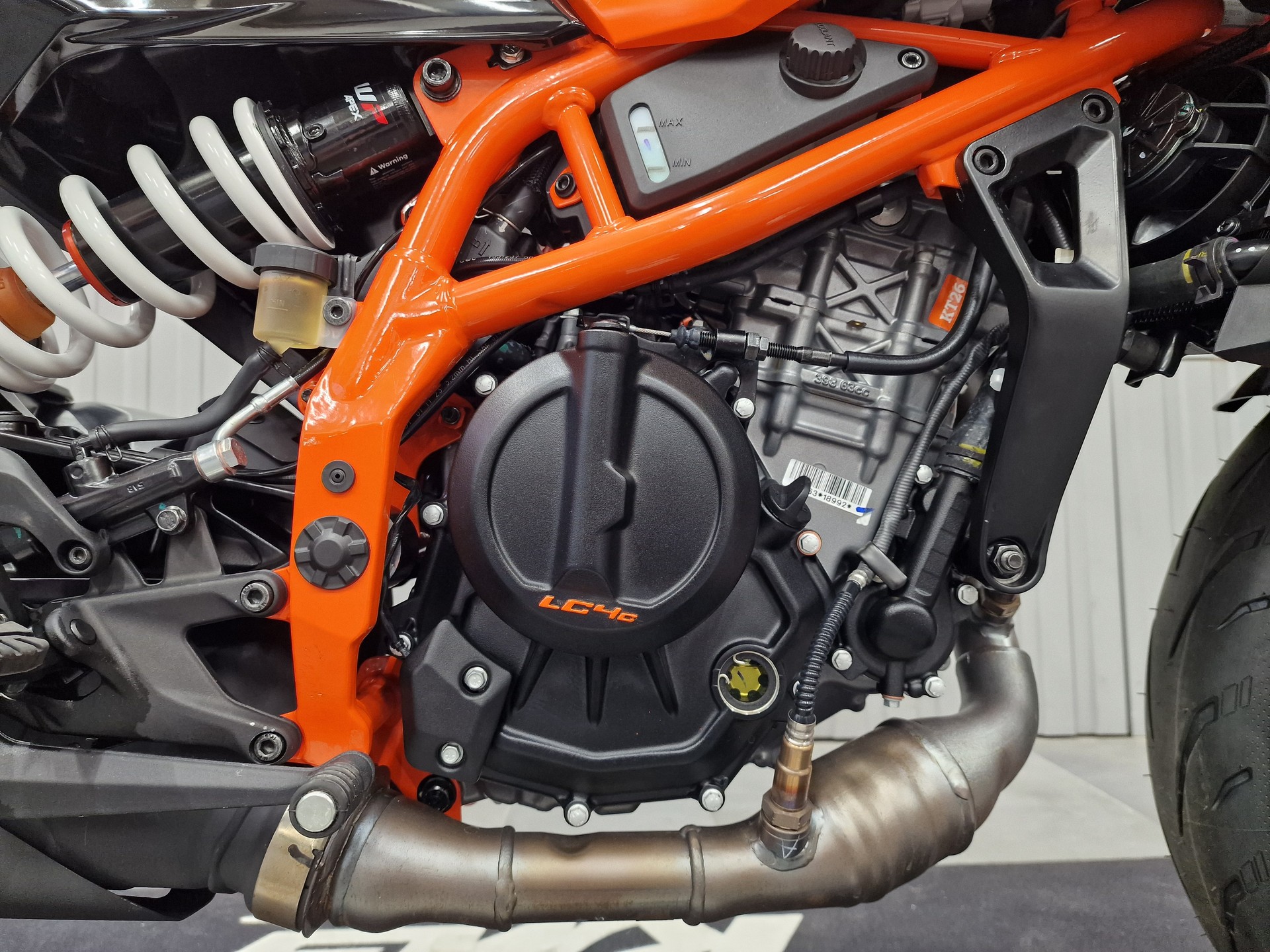 KTM 390 Duke-image-2