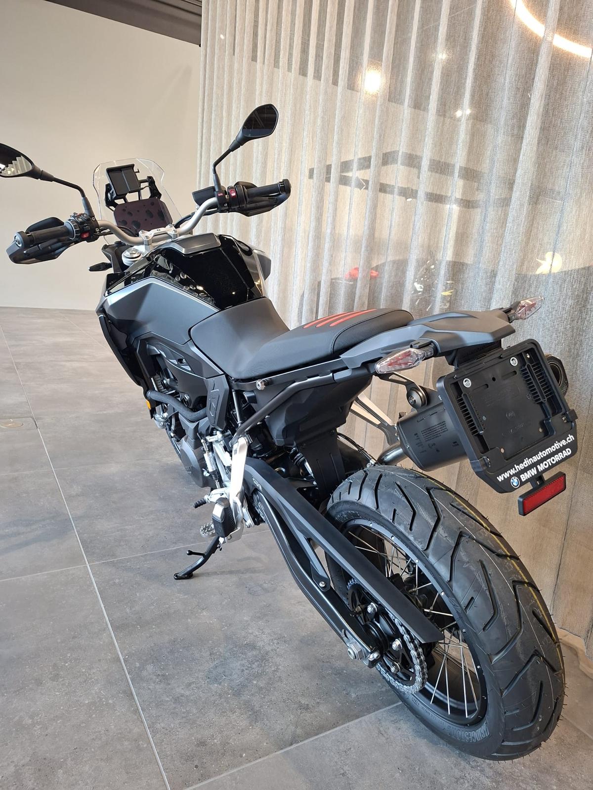 BMW F 900 GS-image-8