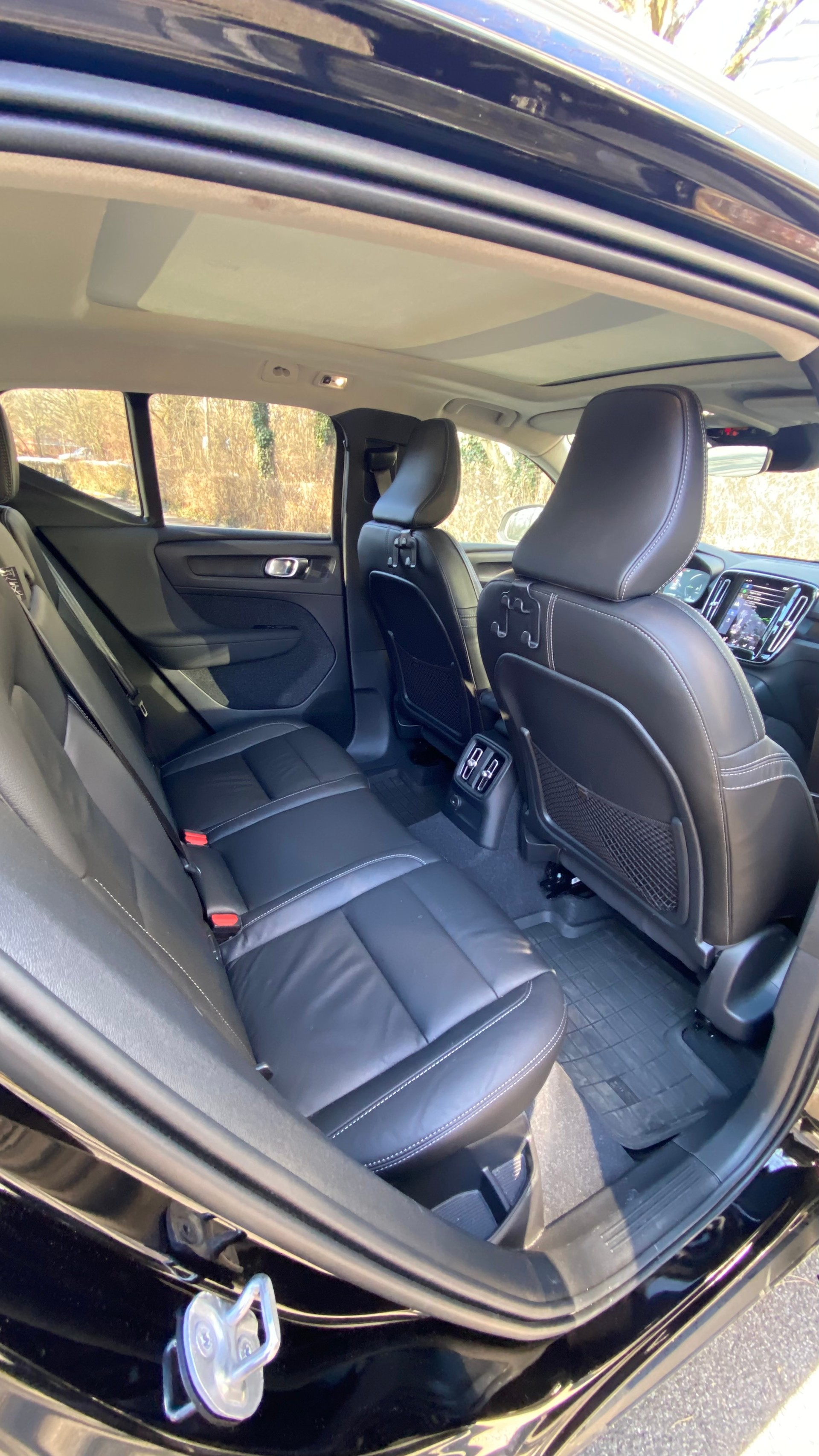 VOLVO XC40 T4 1.5 T4 PiH Ultimate Bright-image-21
