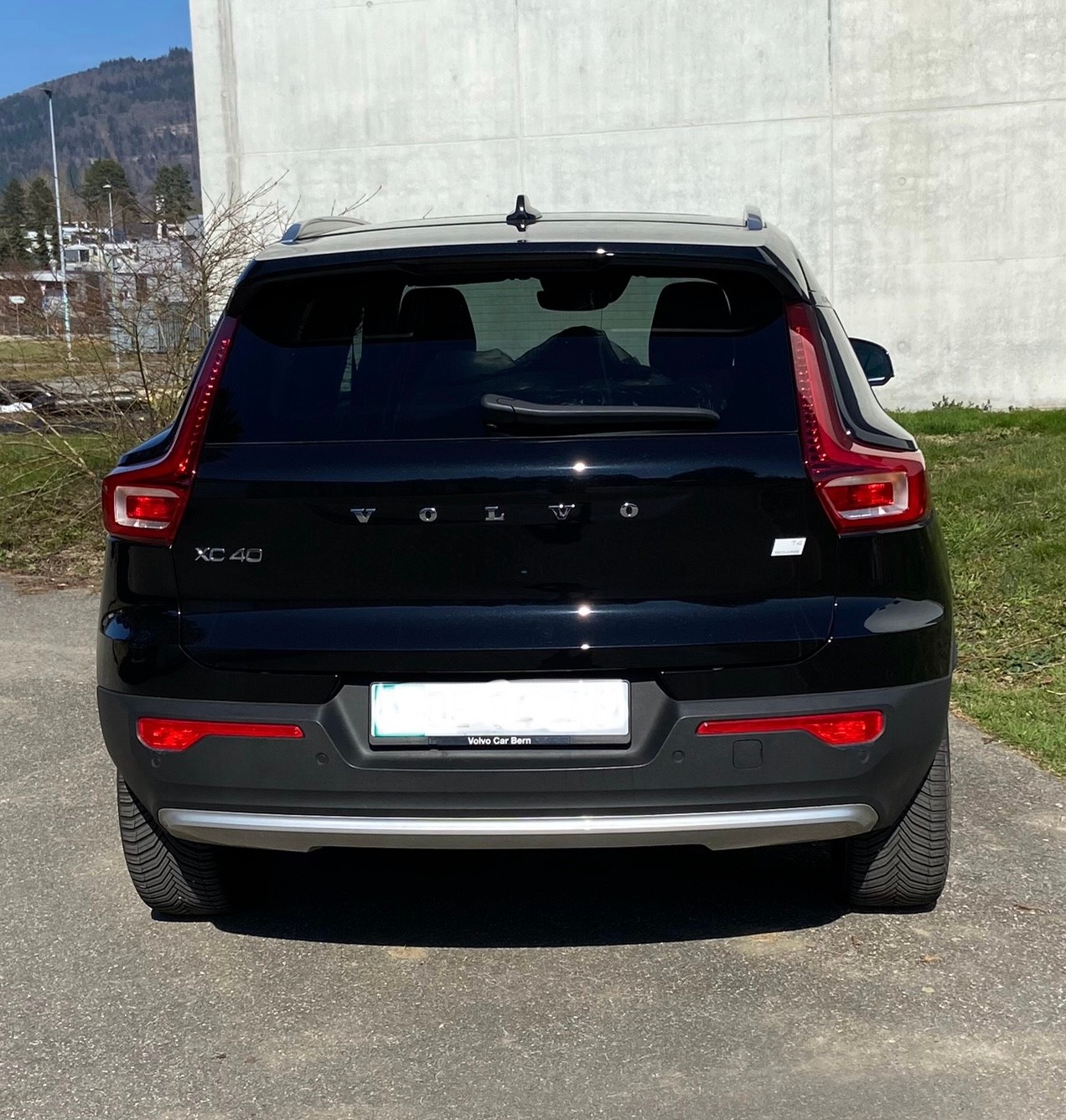 VOLVO XC40 T4 1.5 T4 PiH Ultimate Bright-image-12