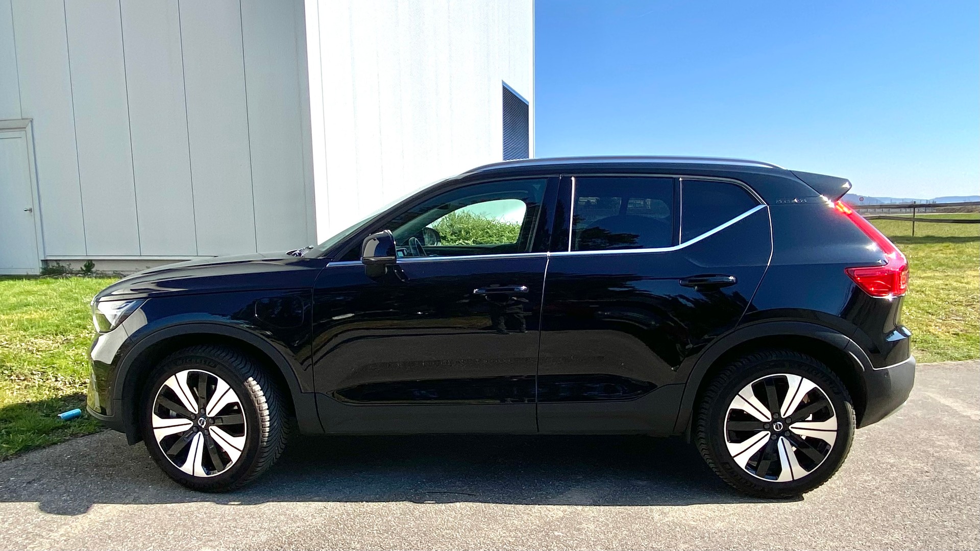 VOLVO XC40 T4 1.5 T4 PiH Ultimate Bright-image-10