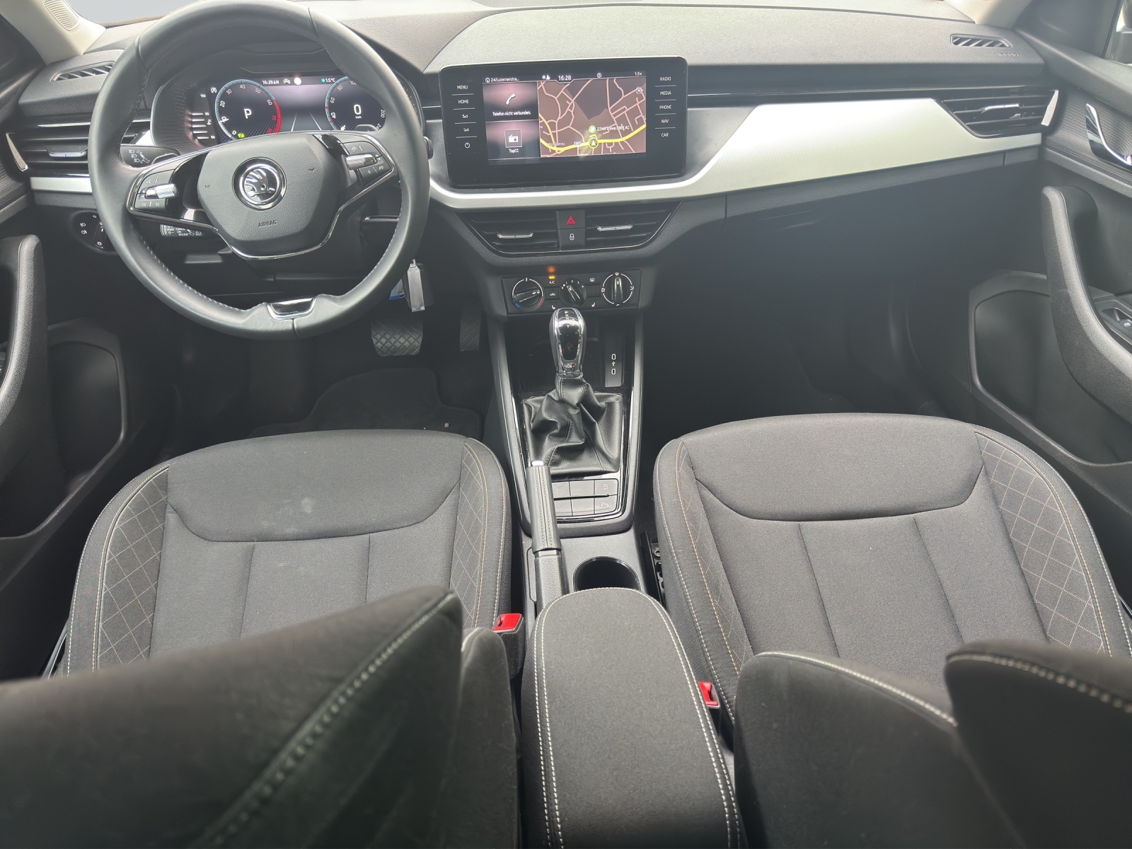 SKODA Kamiq 1.0 TSI Ambition DSG-image-5
