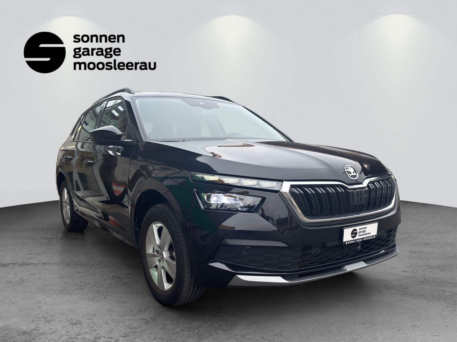SKODA Kamiq 1.0 TSI Ambition DSG-showroom-element-1