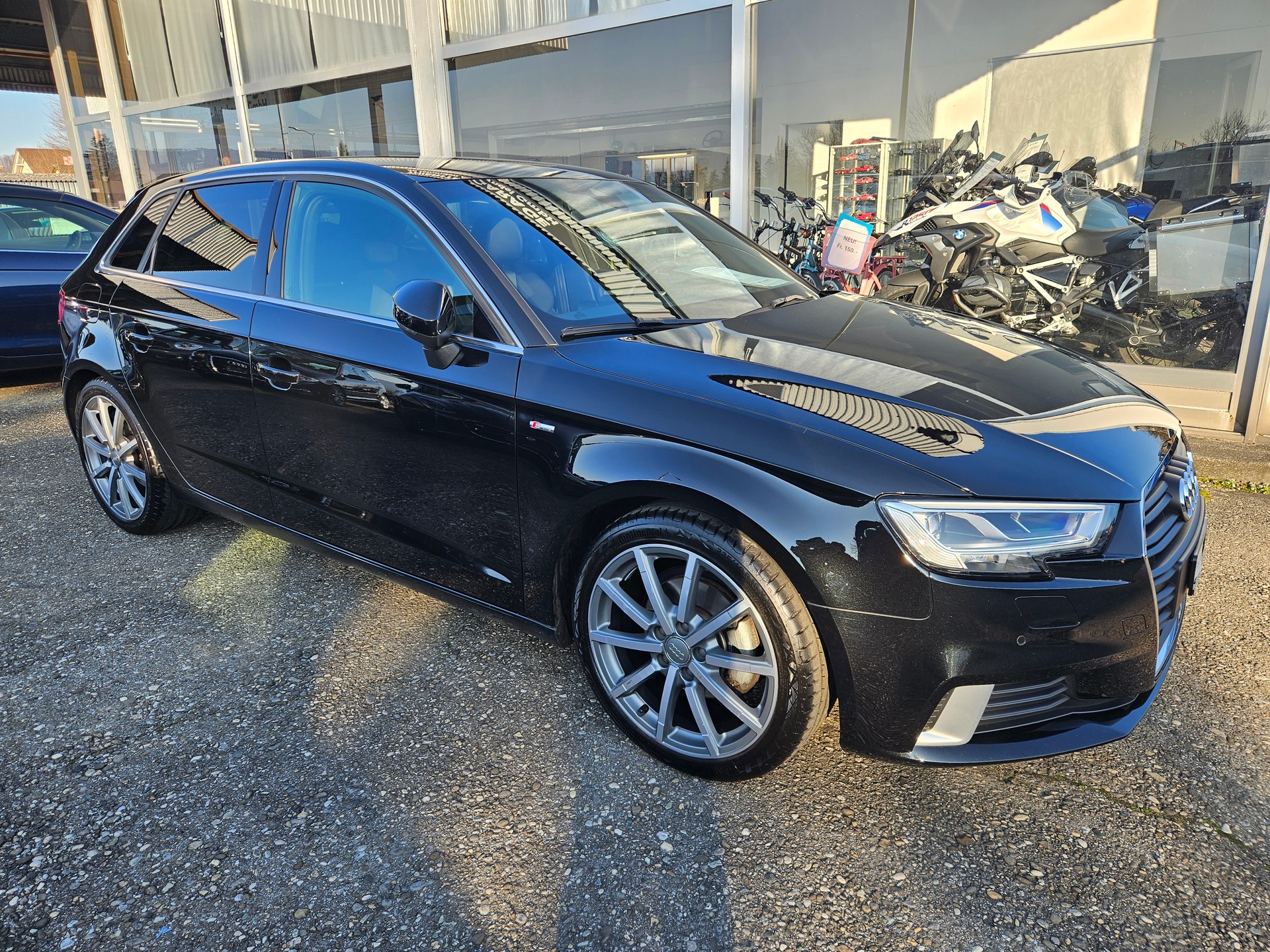 AUDI A3 Sportback 1.5 TFSI S-tronic Sport S-Line