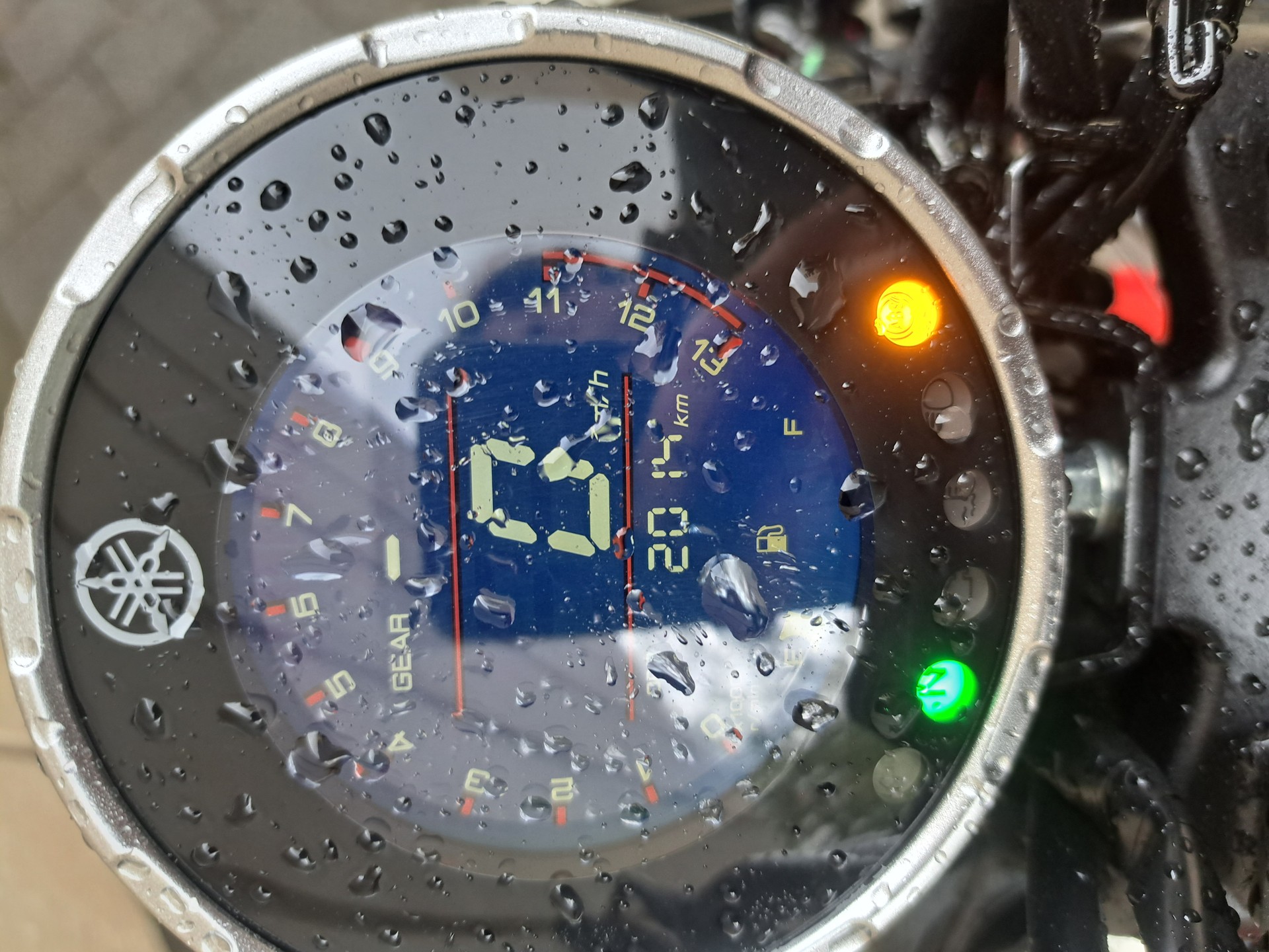 YAMAHA XSR 125-image-4