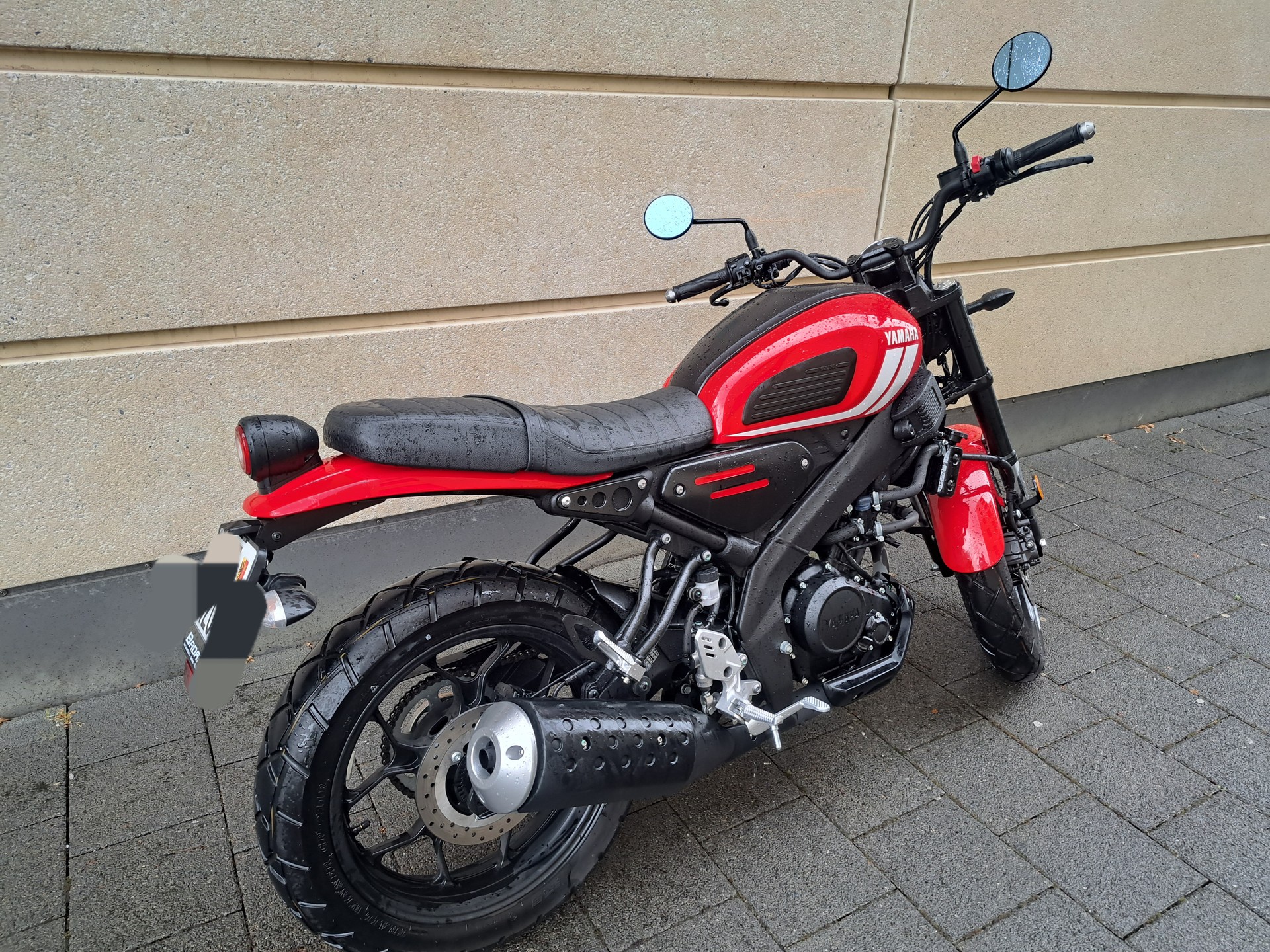 YAMAHA XSR 125-image-2