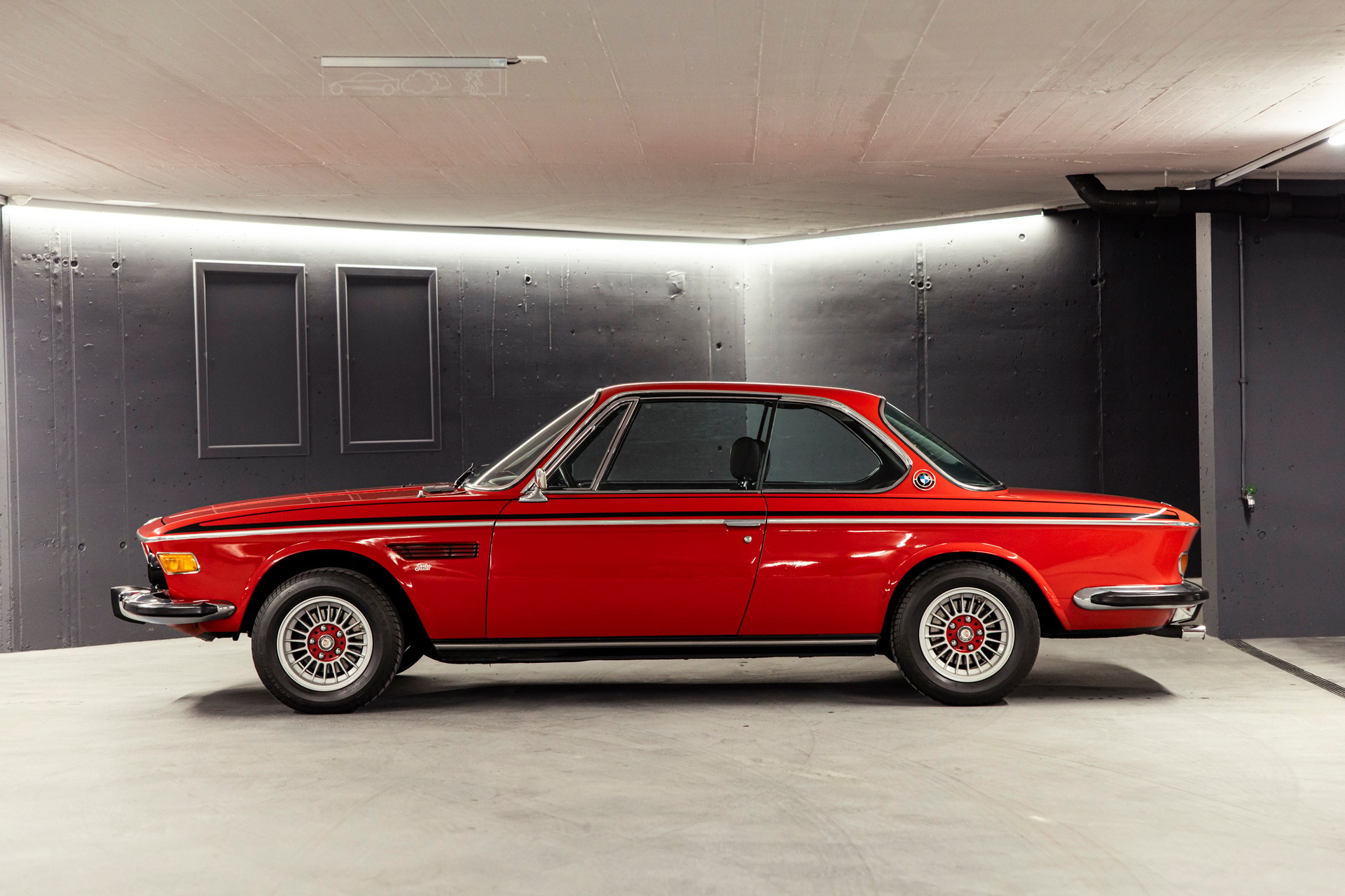 BMW CSI Veteranfahrzeug-image-1