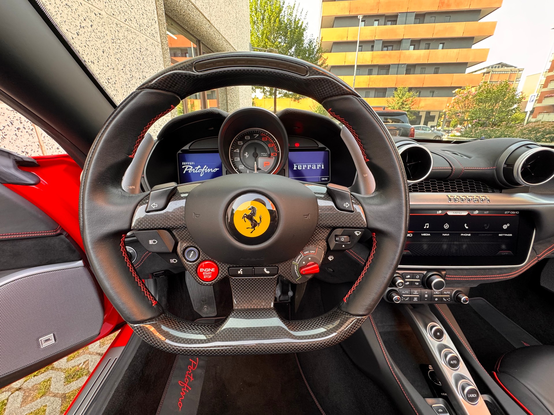 FERRARI Portofino 3.9 V8 T-image-12