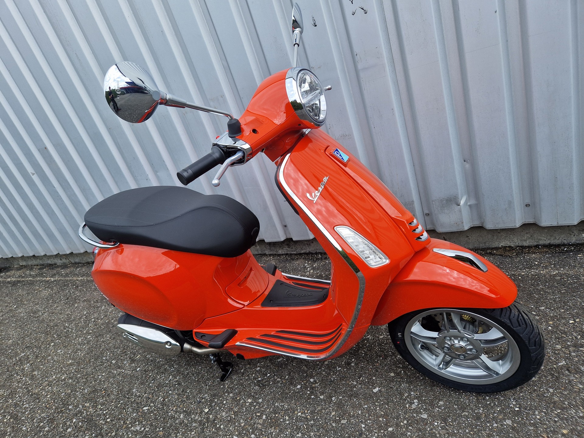 PIAGGIO Vespa 125 Primavera ABS-showroom-element-1