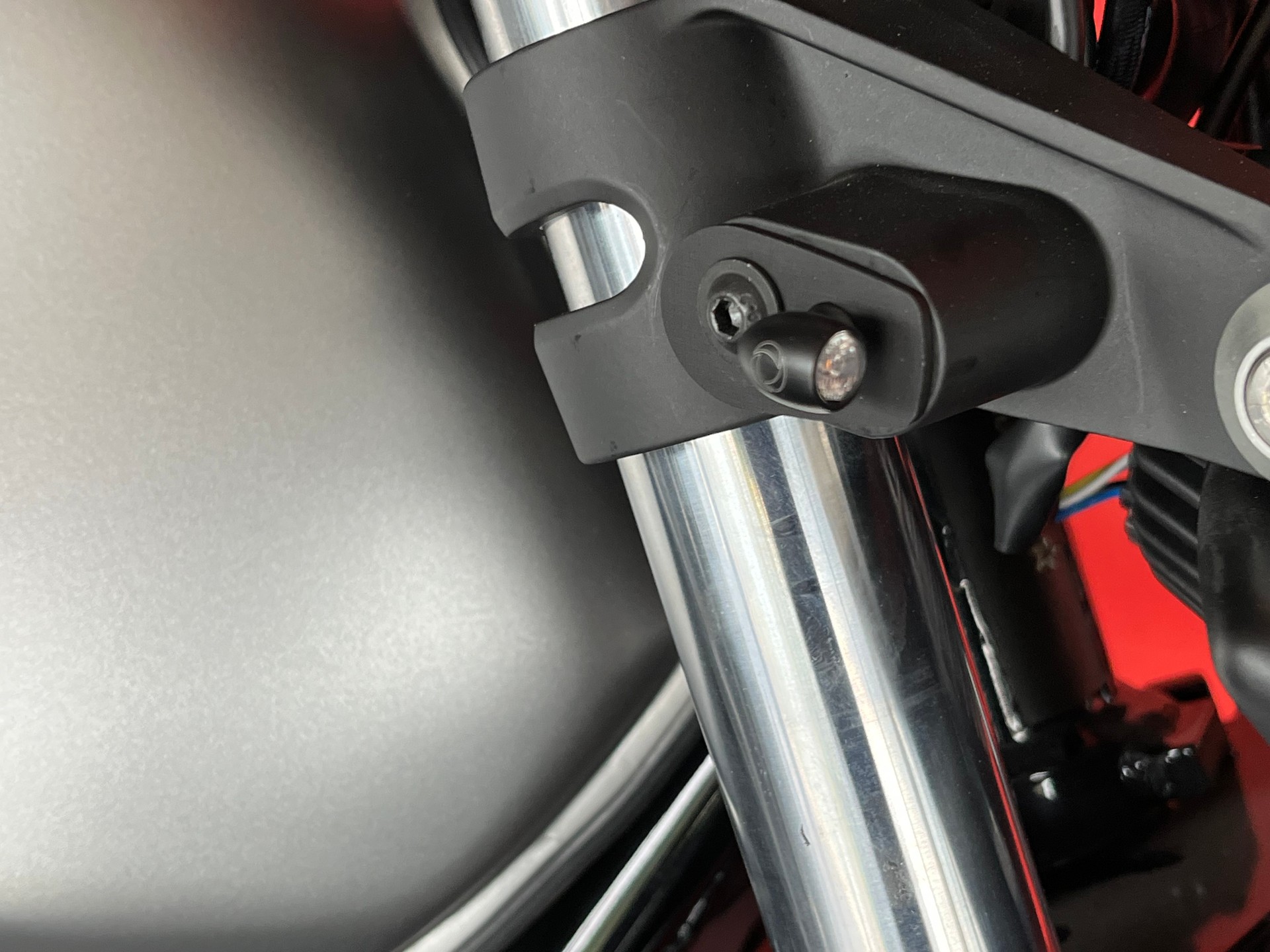 MOTO GUZZI V7 IV 850 Steel level-image-12