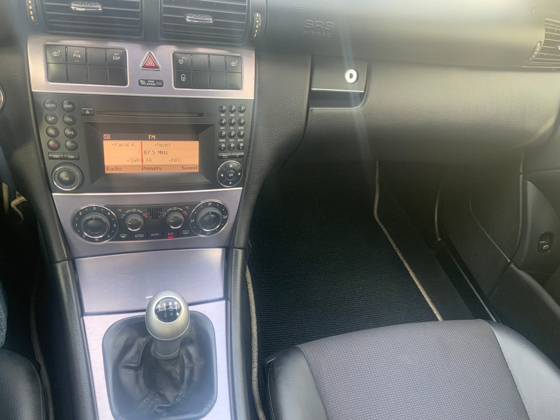MERCEDES-BENZ CLC 180 Kompressor Sport Star-image-10