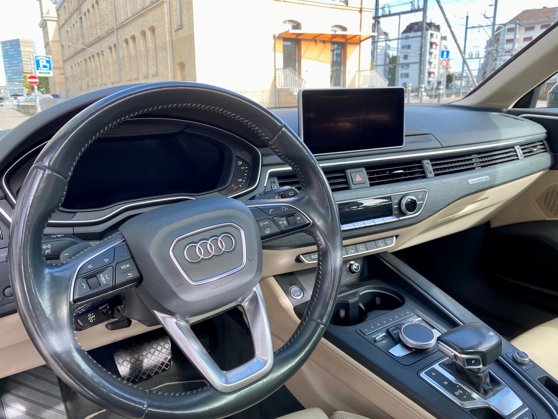 AUDI A4 allroad 3.0 TDI quattro S-tronic-image-7