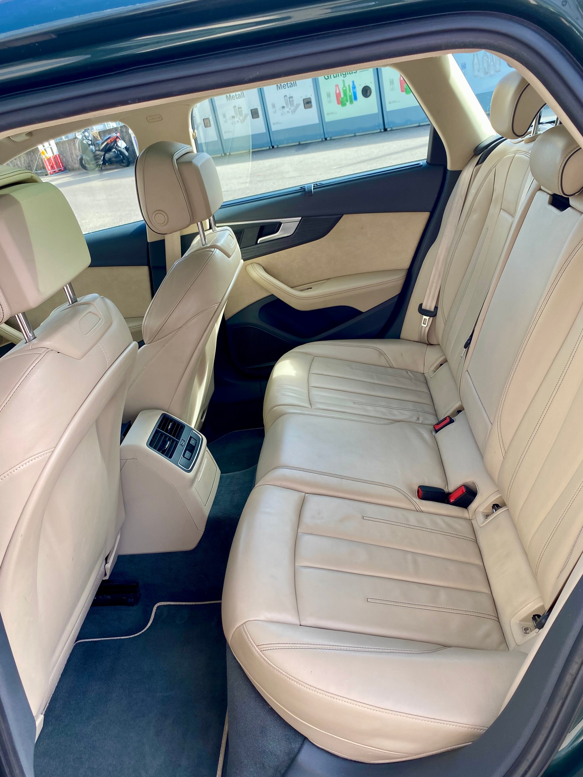 AUDI A4 allroad 3.0 TDI quattro S-tronic-image-10