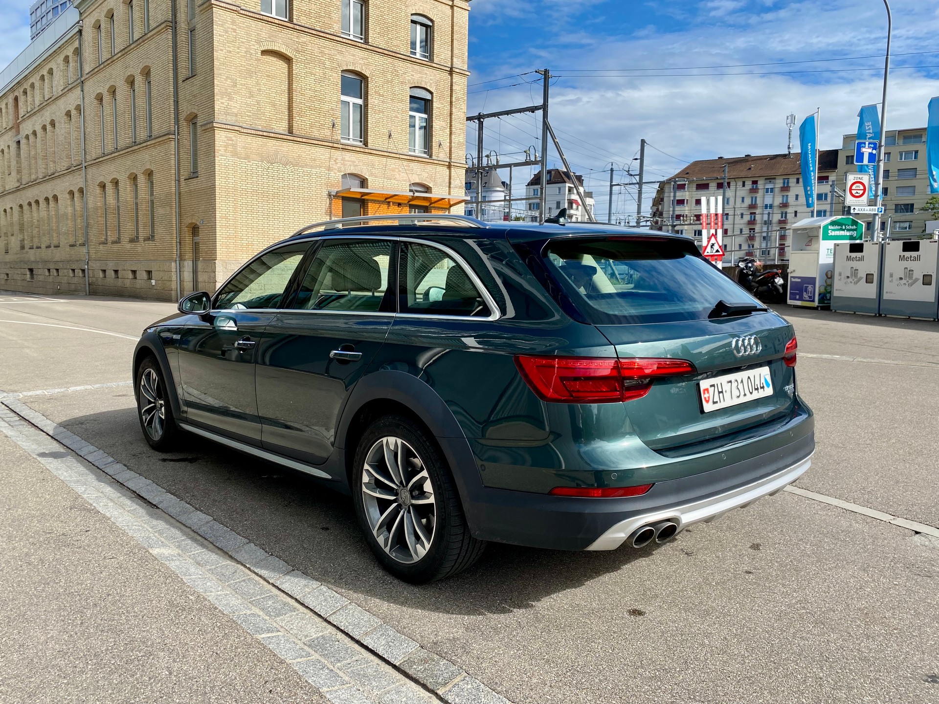 AUDI A4 allroad 3.0 TDI quattro S-tronic-image-2