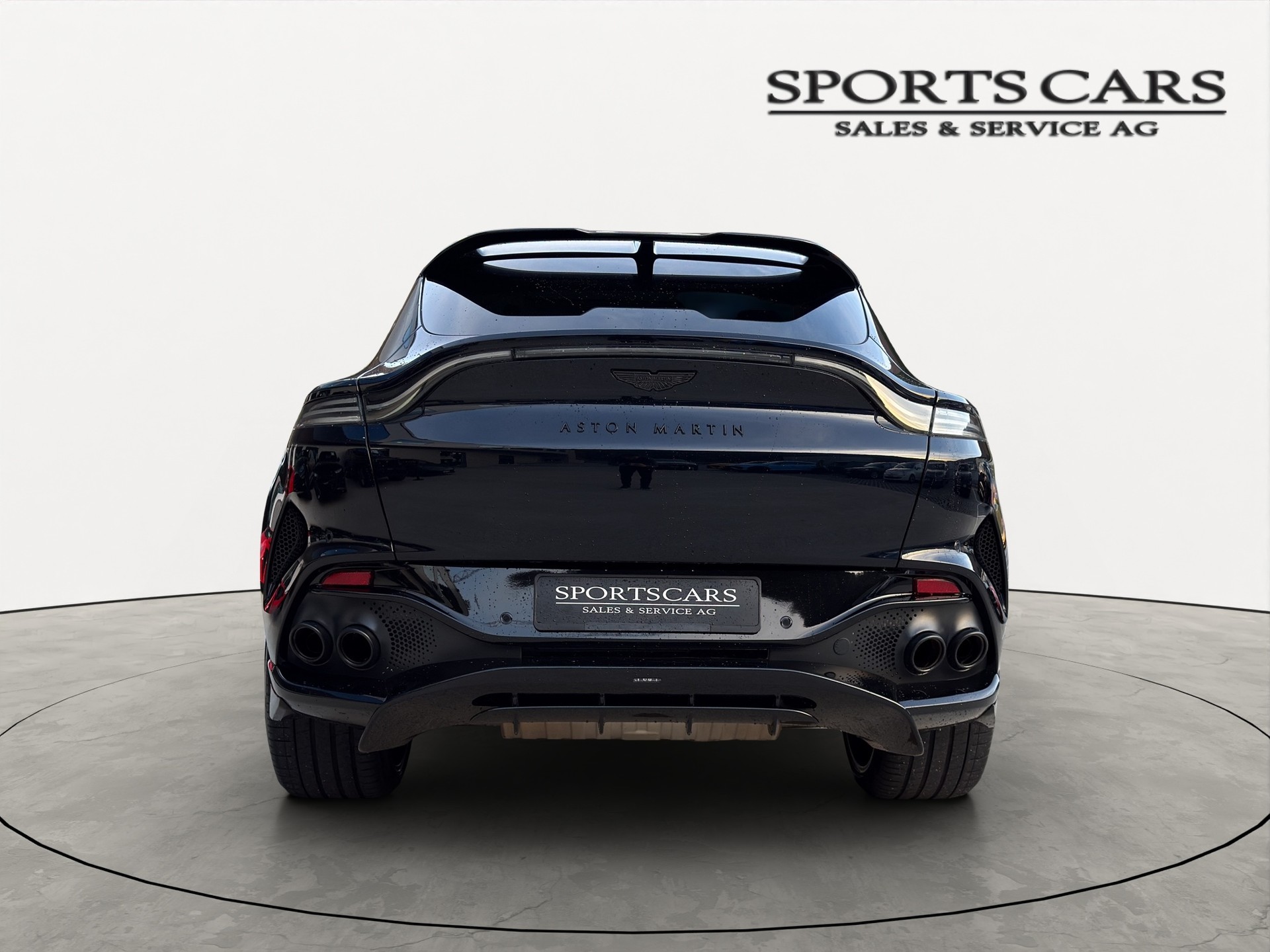 ASTON MARTIN DBX 707 NEW MODEL-image-4