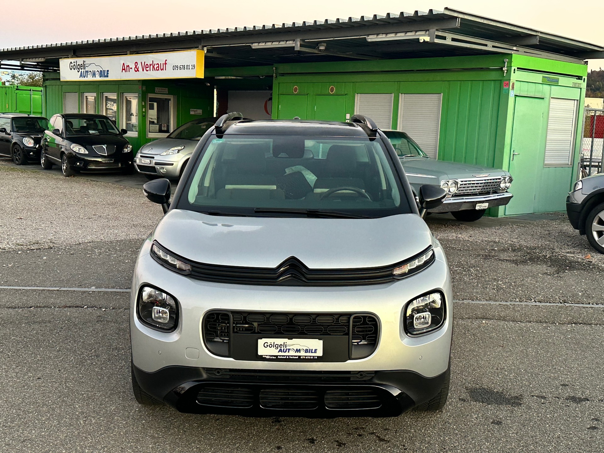 CITROEN C3 Aircross 1.2i PureTech Shine EAT-image-1