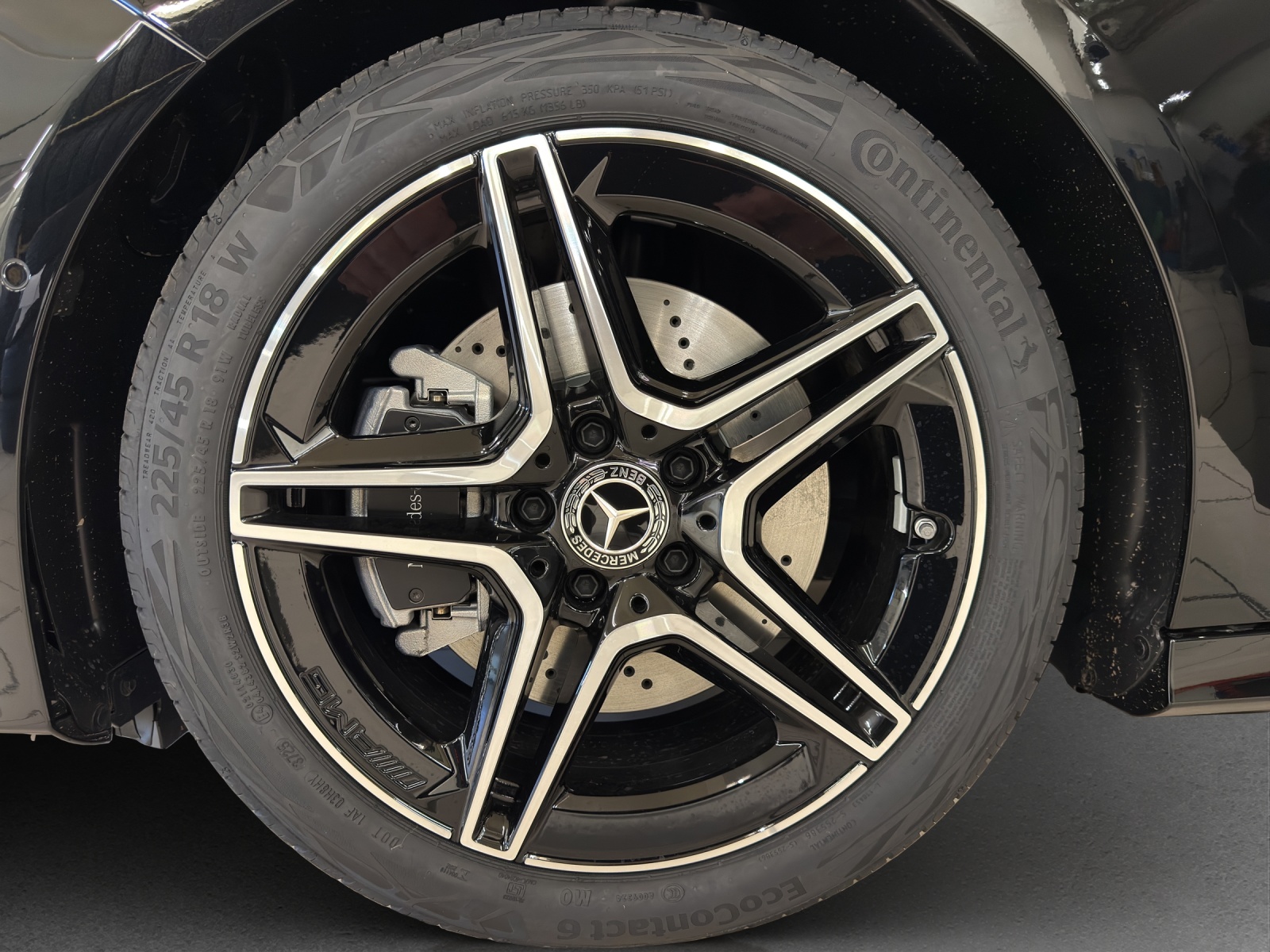 MERCEDES-BENZ A 220 d Berline Compacte-image-20