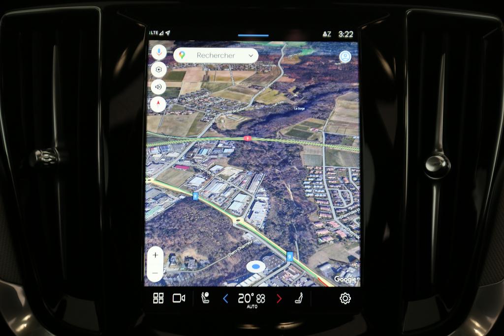 VOLVO V60 2.0 B4 Ultra Dark-image-6