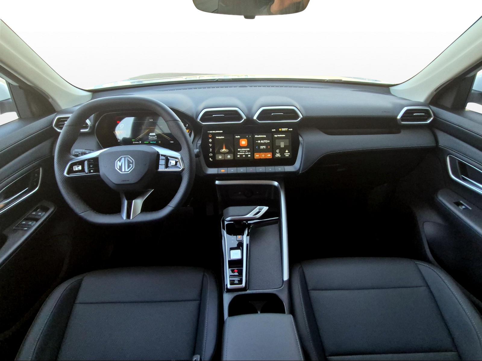 MG ZS 1.5 Hybrid+ Luxury-image-9