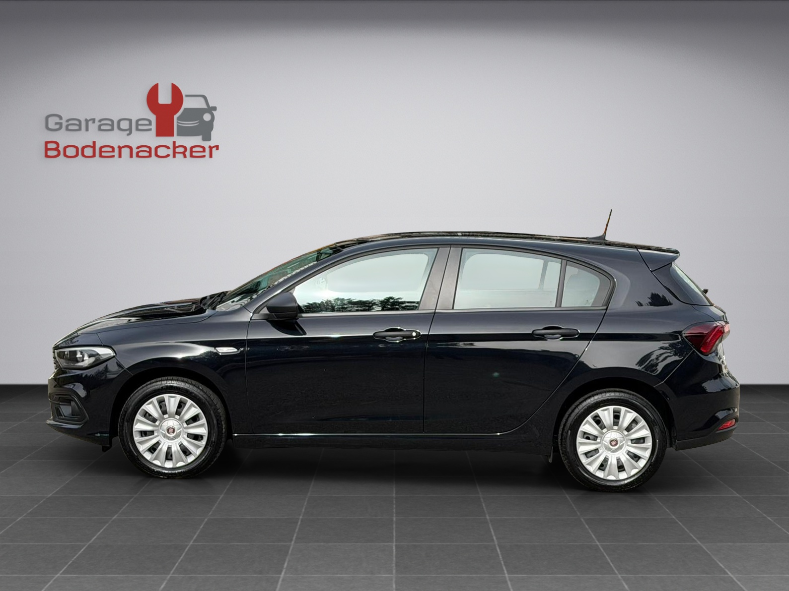 FIAT Tipo Hybrid 1.5 Cult-showroom-element-1