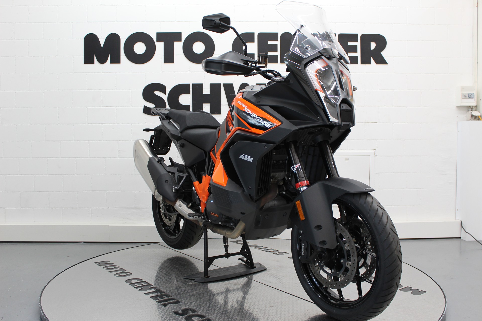 KTM 1290 Super Adventure S-image-1