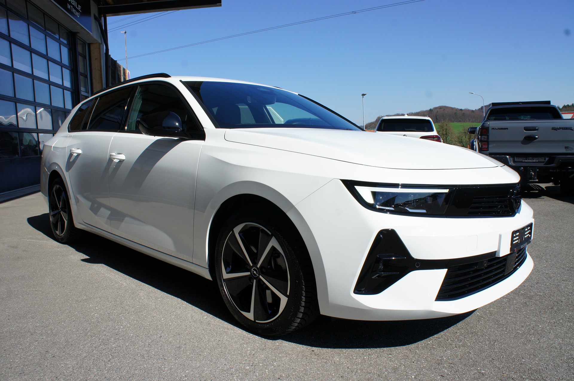 OPEL Astra Sports Tourer 1.6 PHEV Turbo GS A-image-6