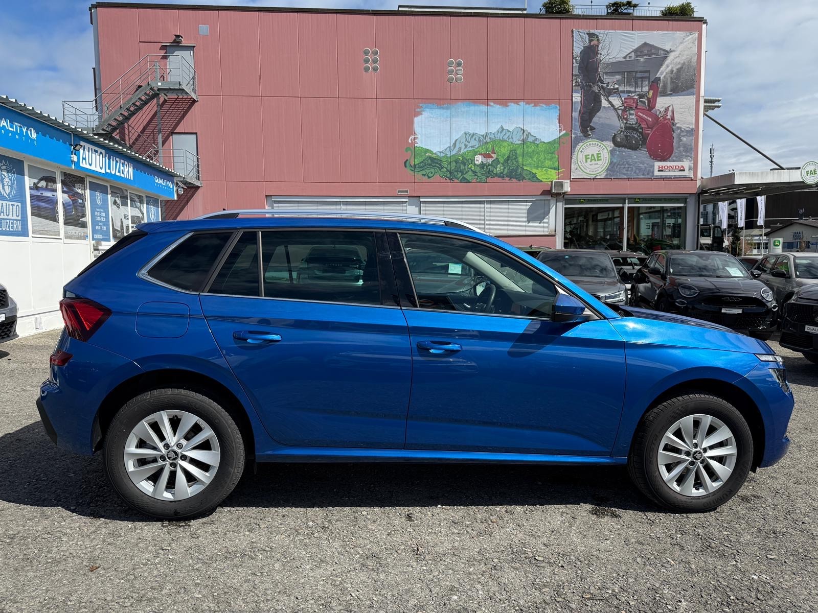 SKODA Kamiq 1.0 TSI Selection DSG 116PS-image-10