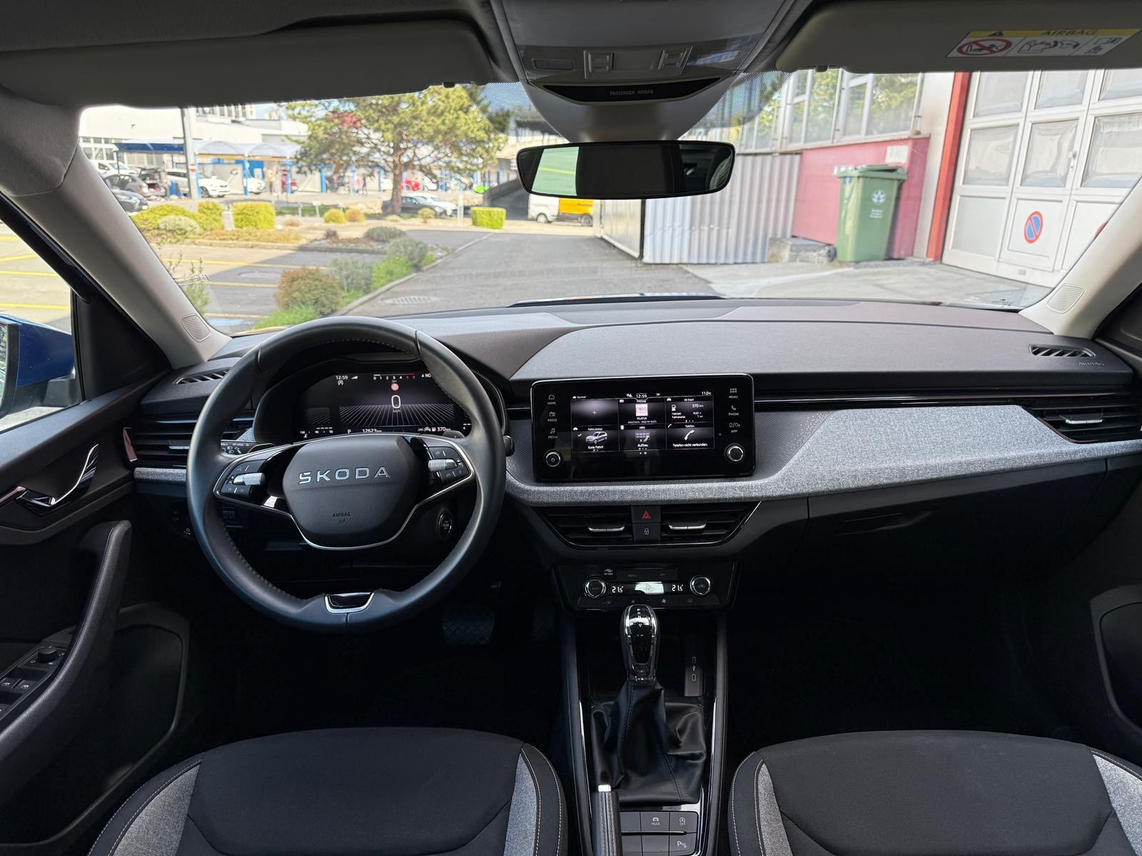SKODA Kamiq 1.0 TSI Selection DSG 116PS-image-15