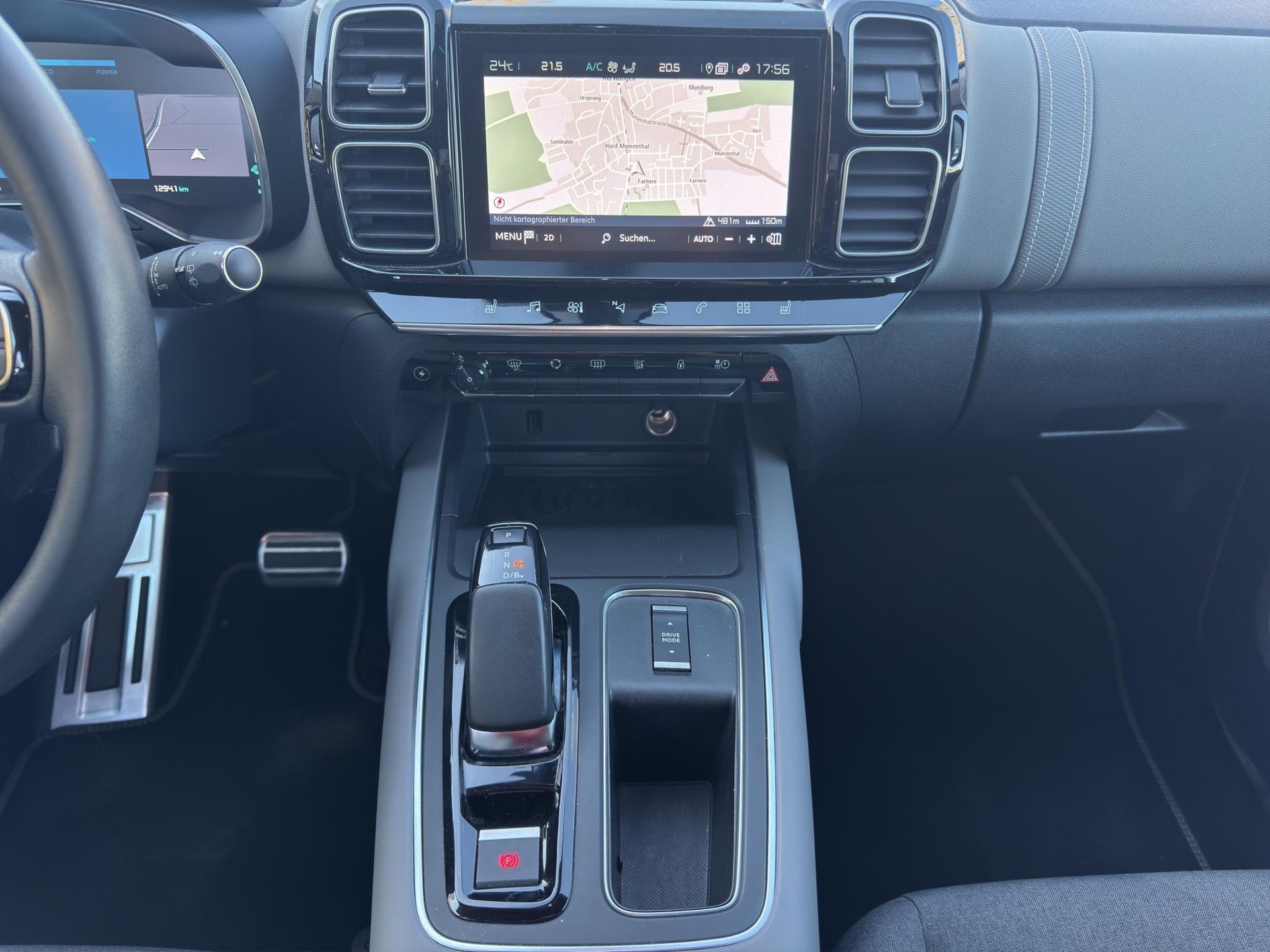 CITROEN C5 Aircross 1.6 Plug-in Hybrid Shine-image-10