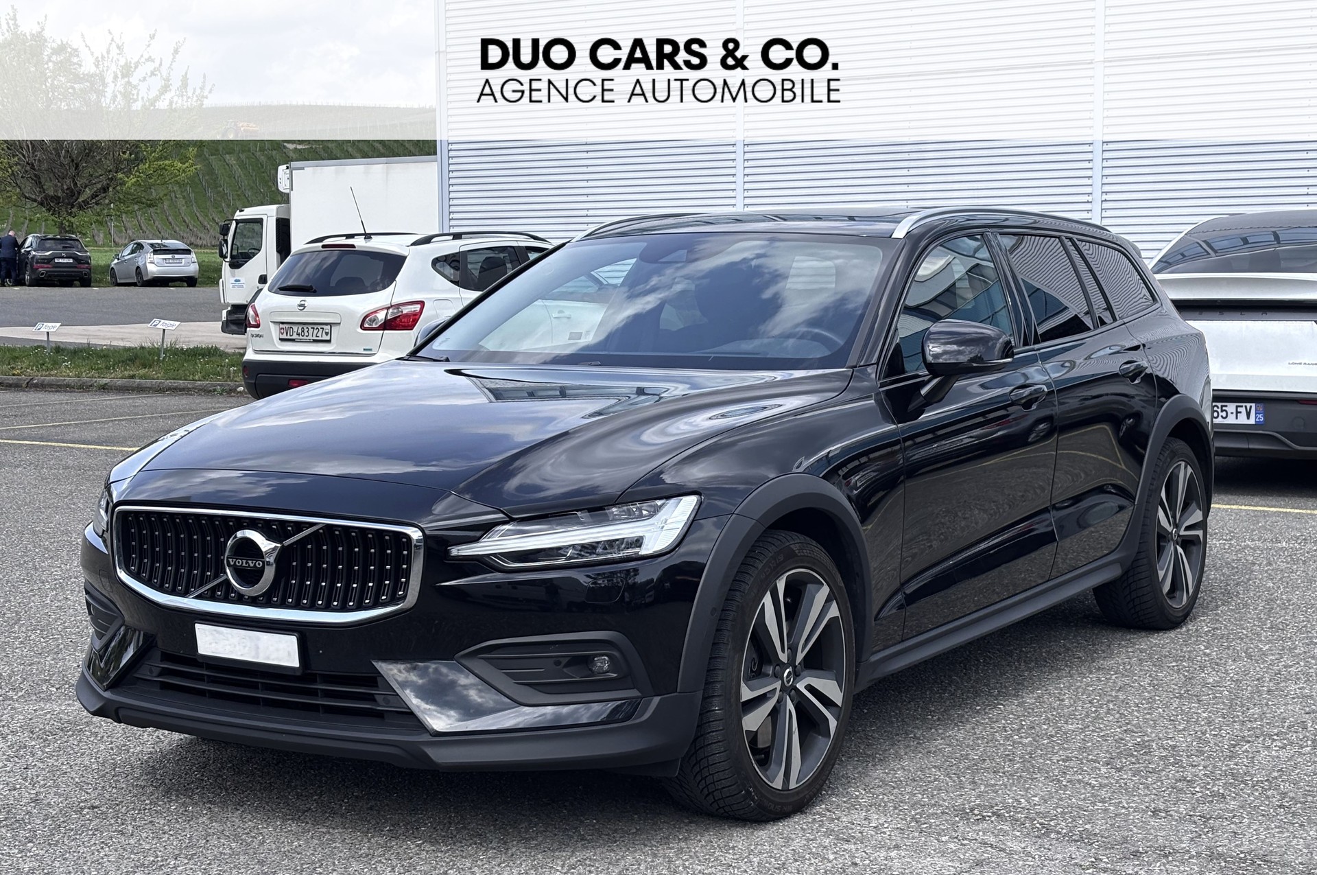 VOLVO V60 Cross Country B5 Benzin Mild Hybrid AWD Geartronic