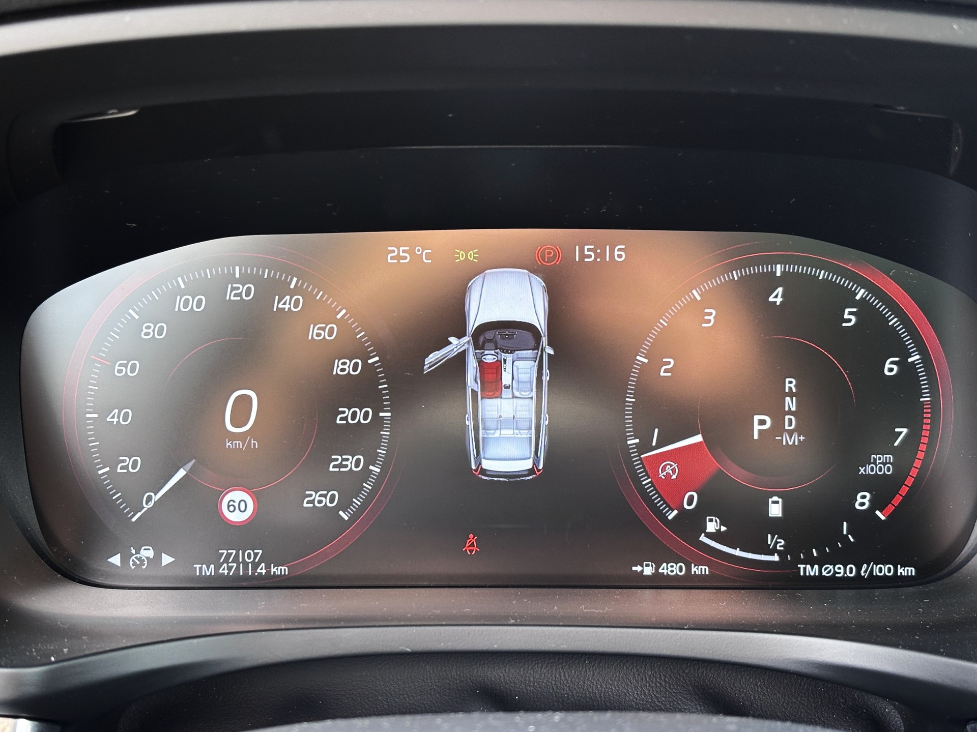 VOLVO V60 Cross Country B5 Benzin Mild Hybrid AWD Geartronic-image-18