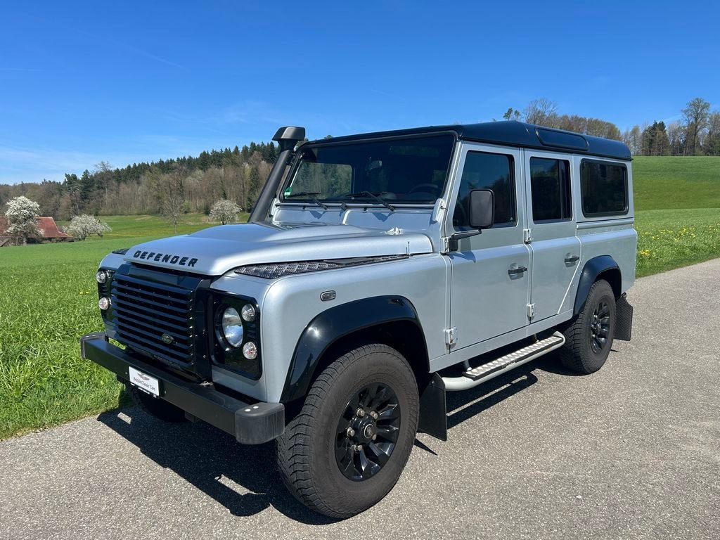 LAND ROVER Defender 110 2.2 TD4 SW SE